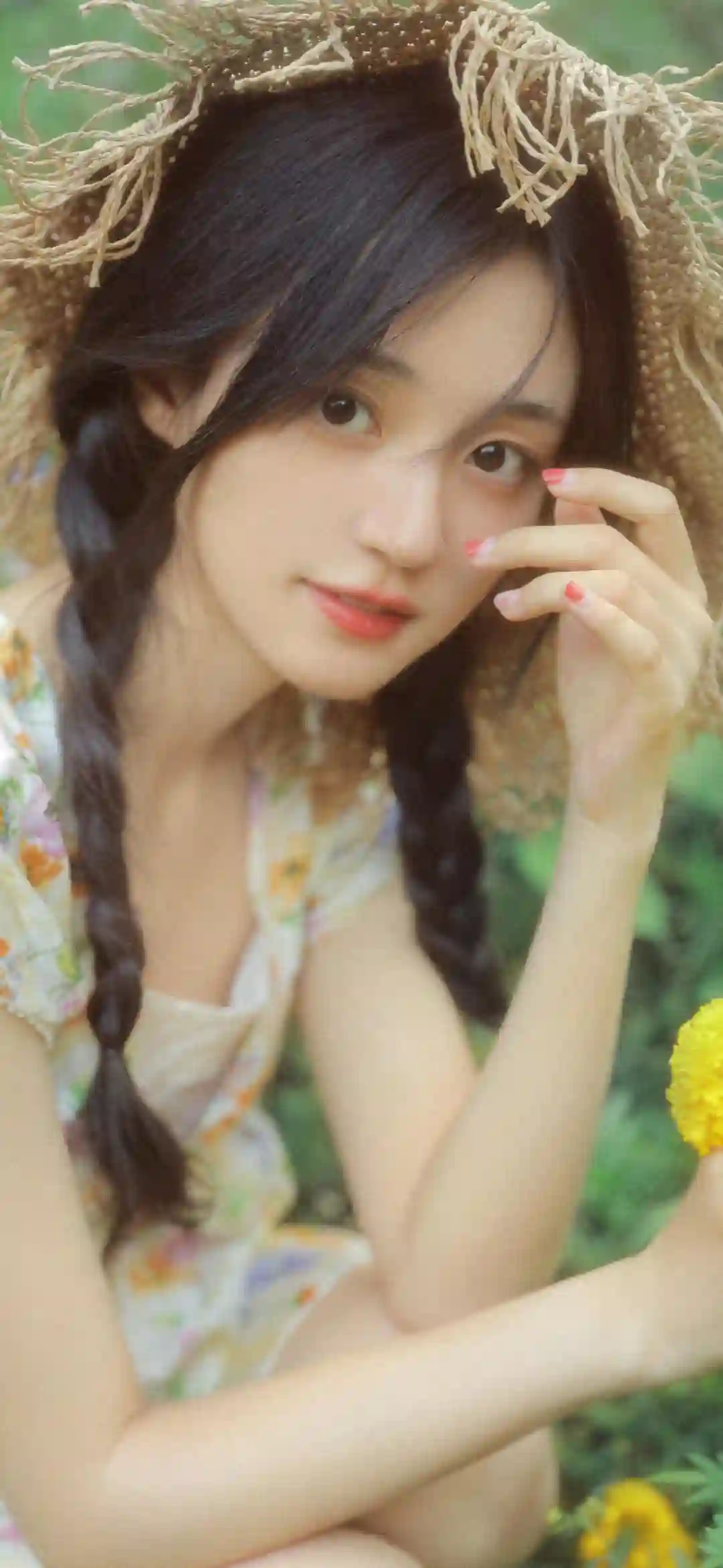 可爱的长发草帽女孩 马尾辫 草帽 可爱阳光女孩