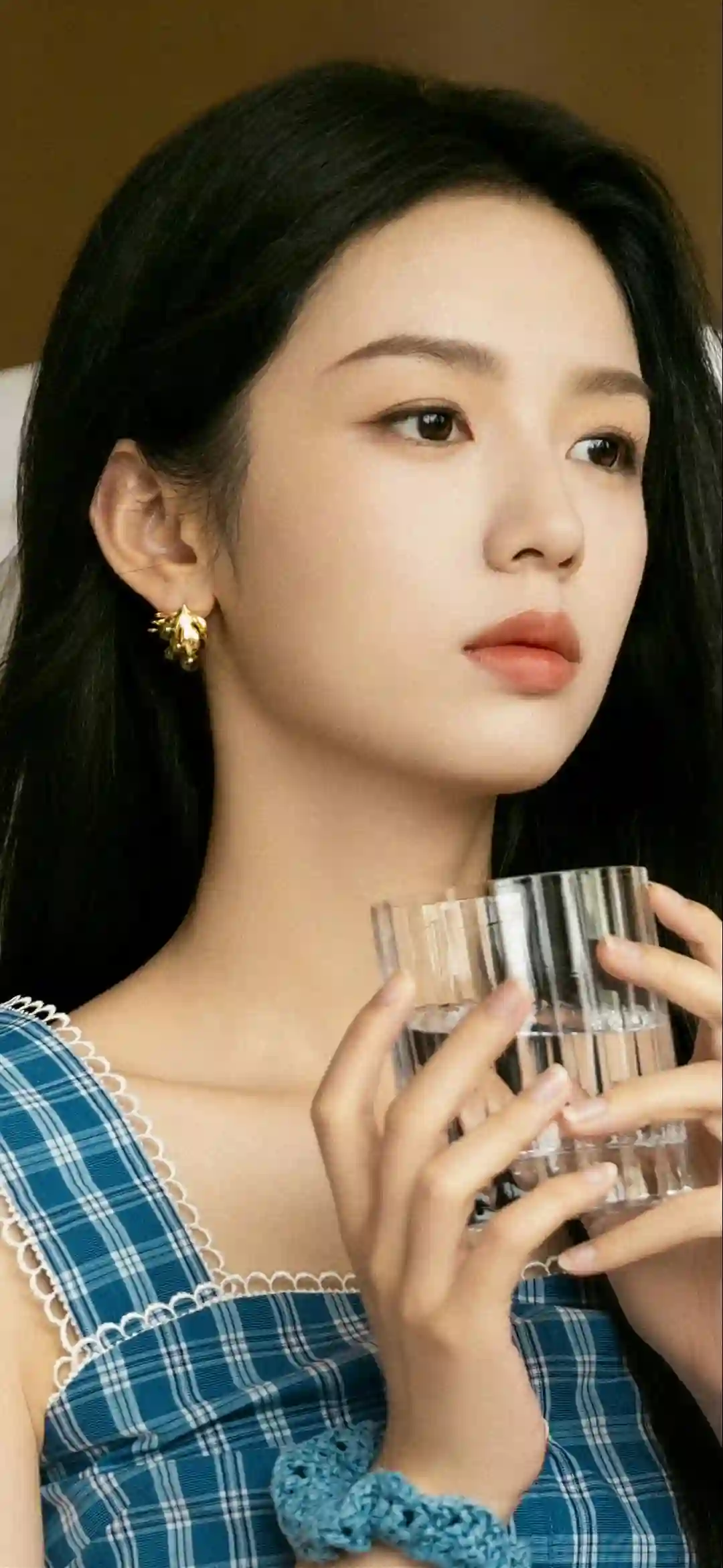 周也 美女明星 辈子 水 