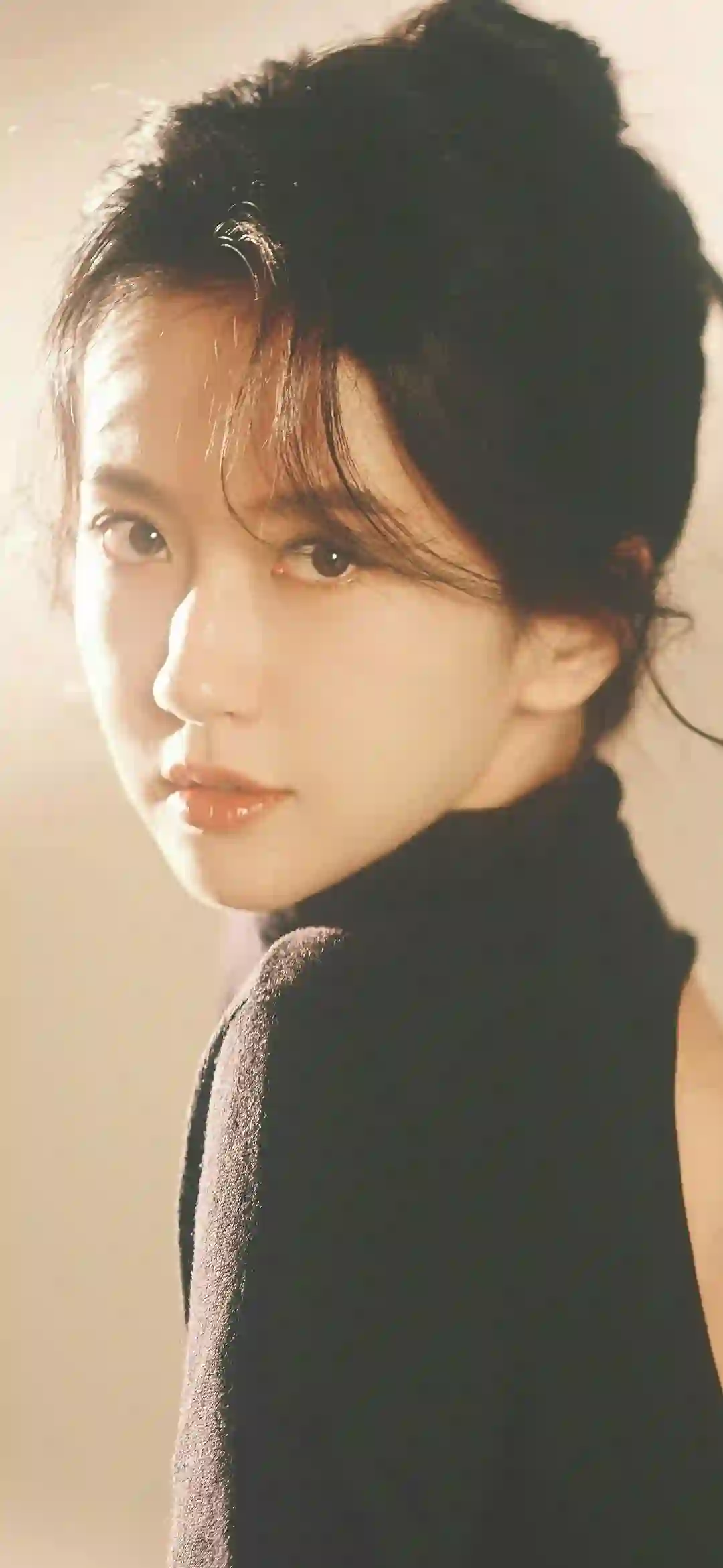 气质女孩 黑色衣服 长发女孩