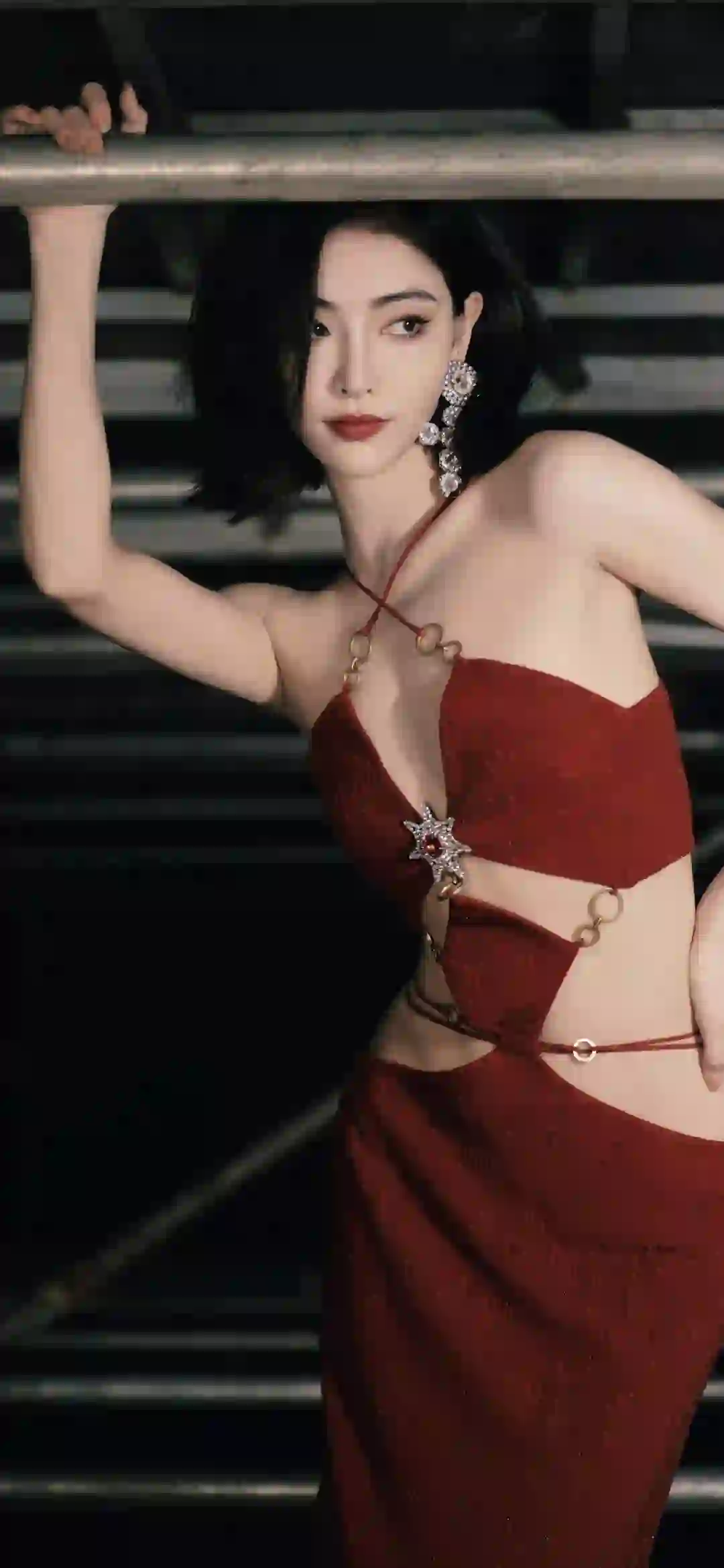 许佳琪 长发美女 红色裙子 性感 曼妙身姿