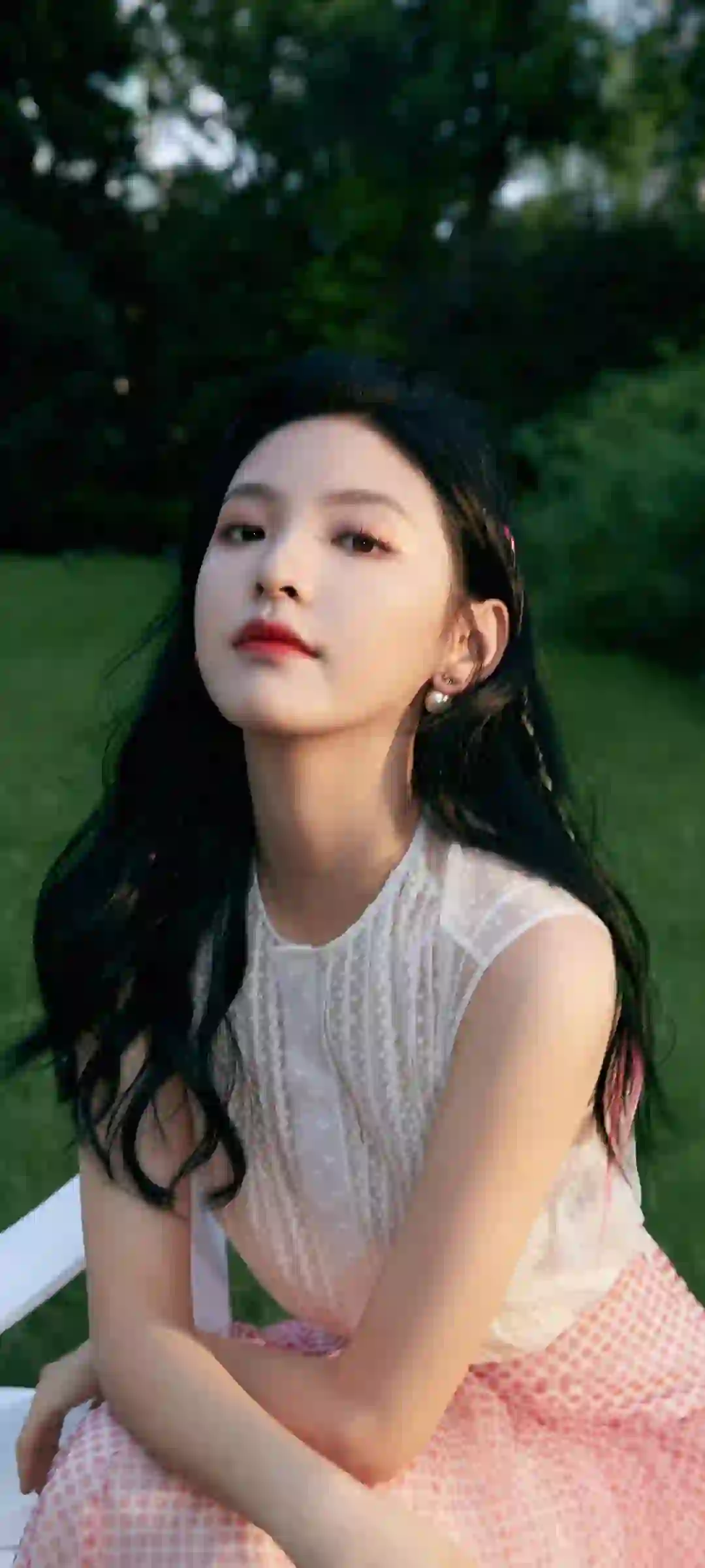 章若楠 美女 长发美女 户外写真