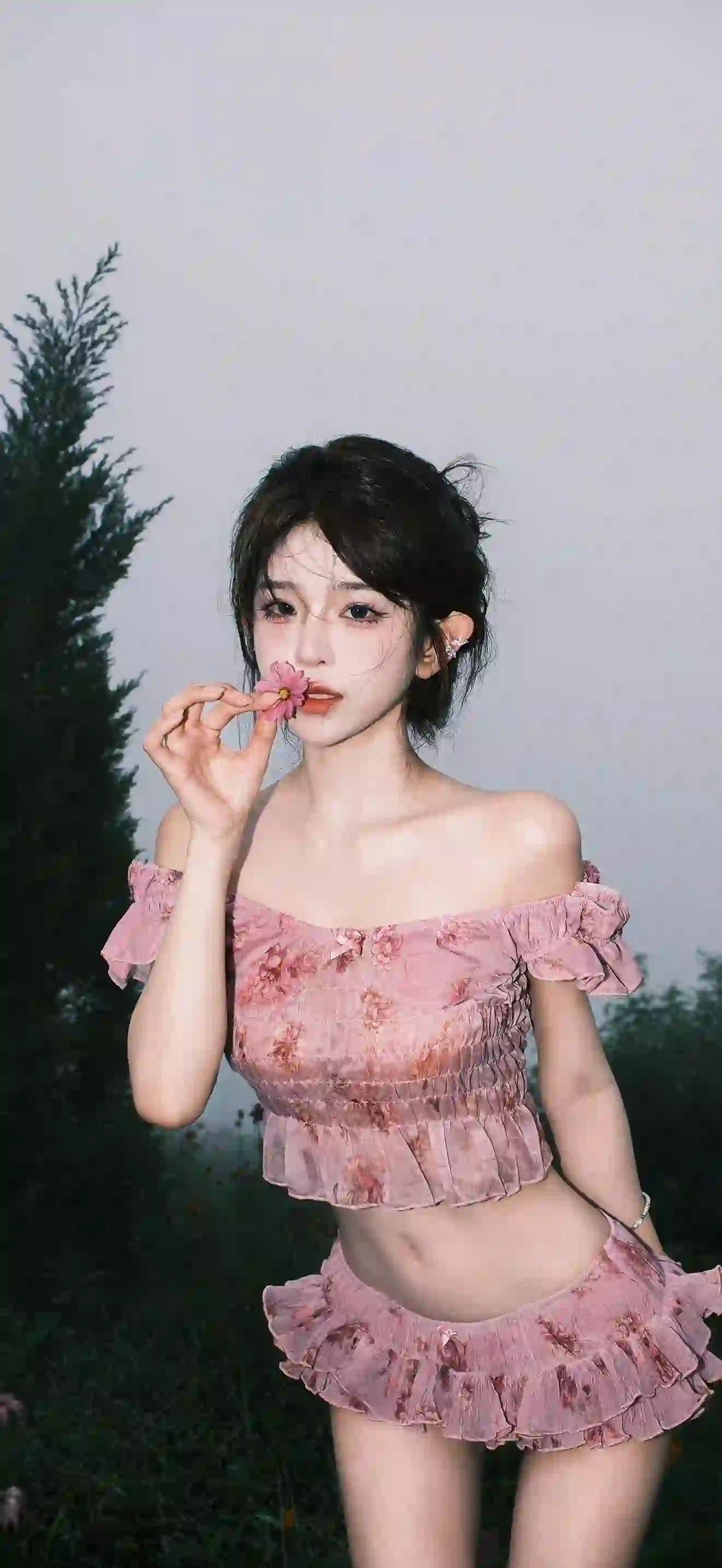 粉色小短裙 可爱女孩 户外写真 可爱