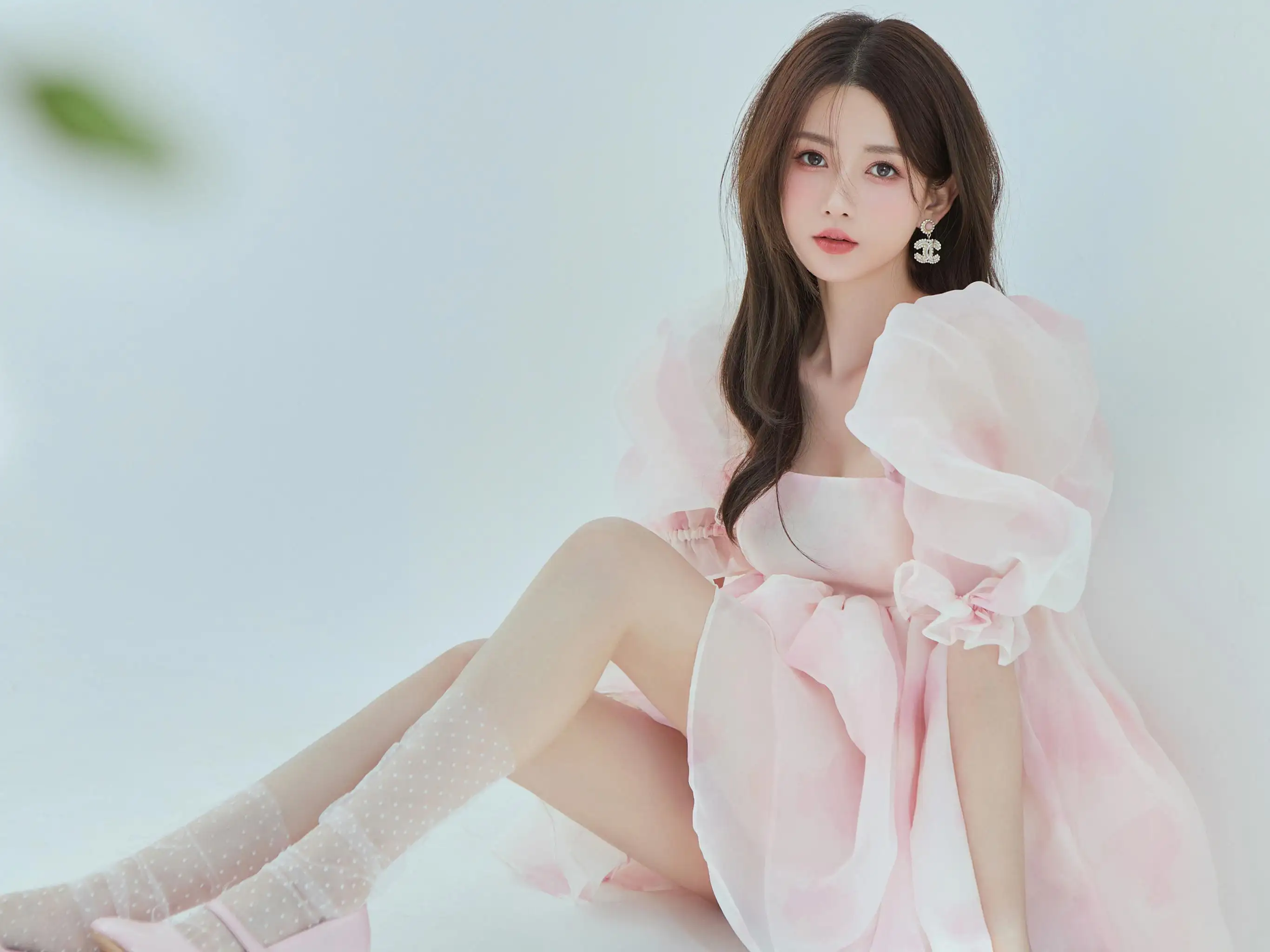 小清新美女粉色裙子