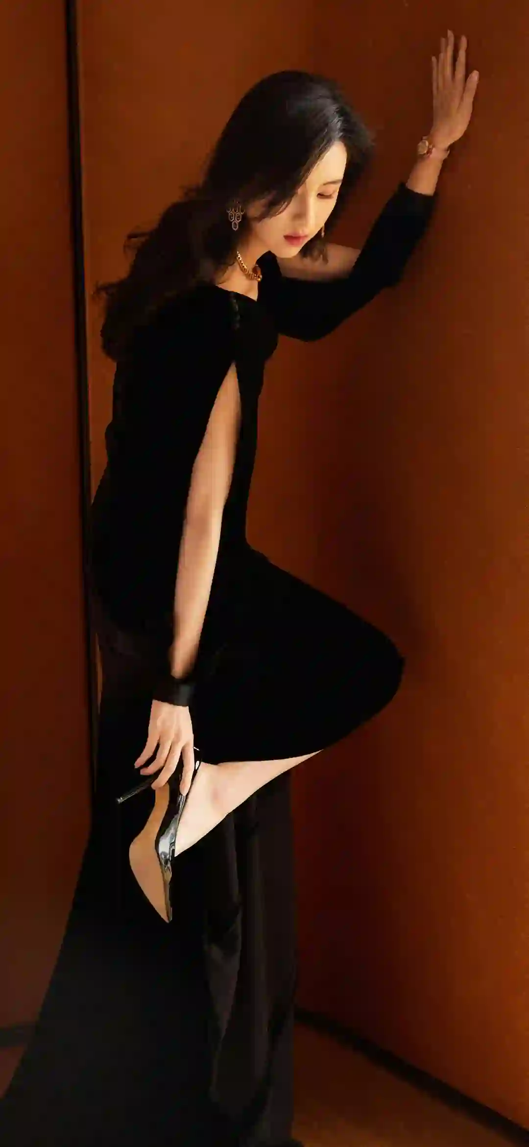 黑色长裙 性感美女 陈都灵