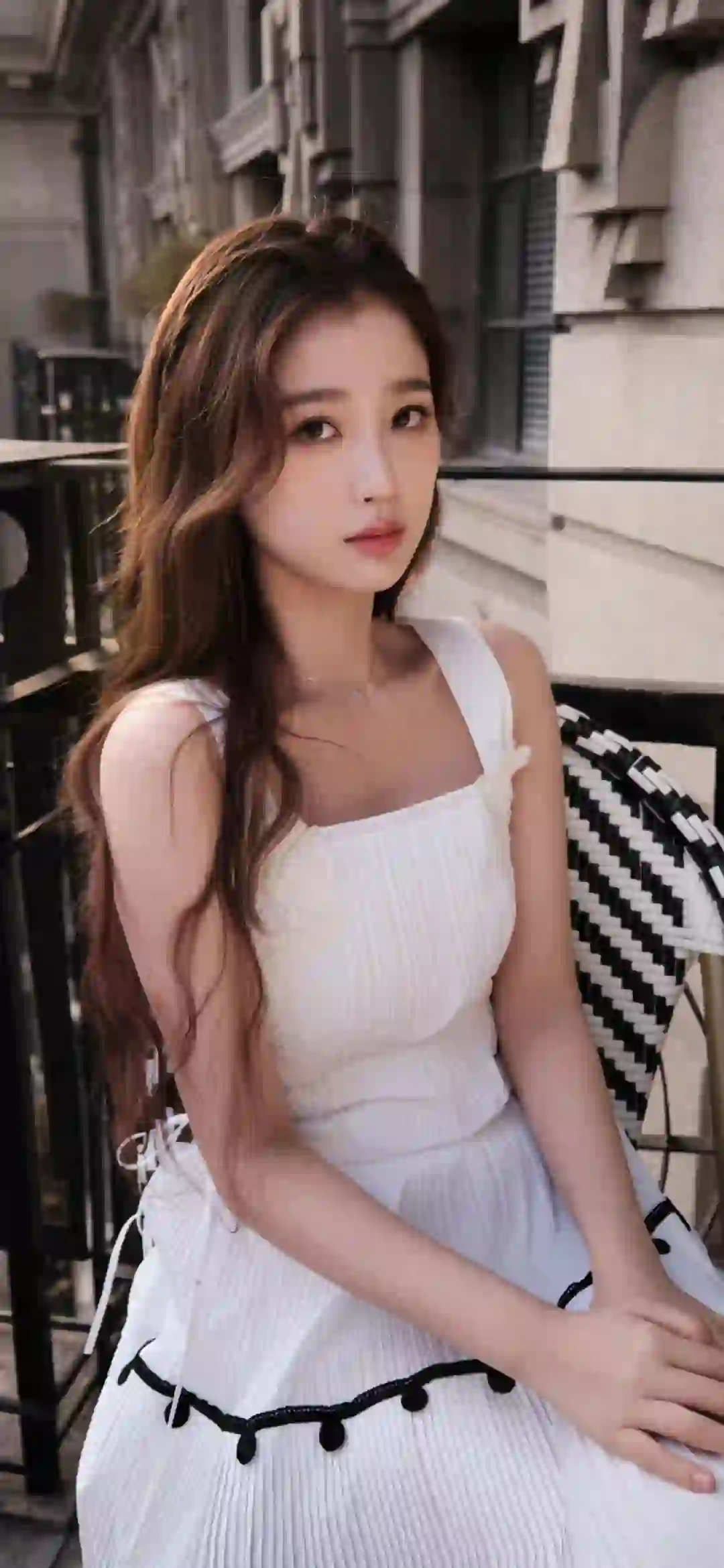 长发美女 白色长裙 虞书欣 