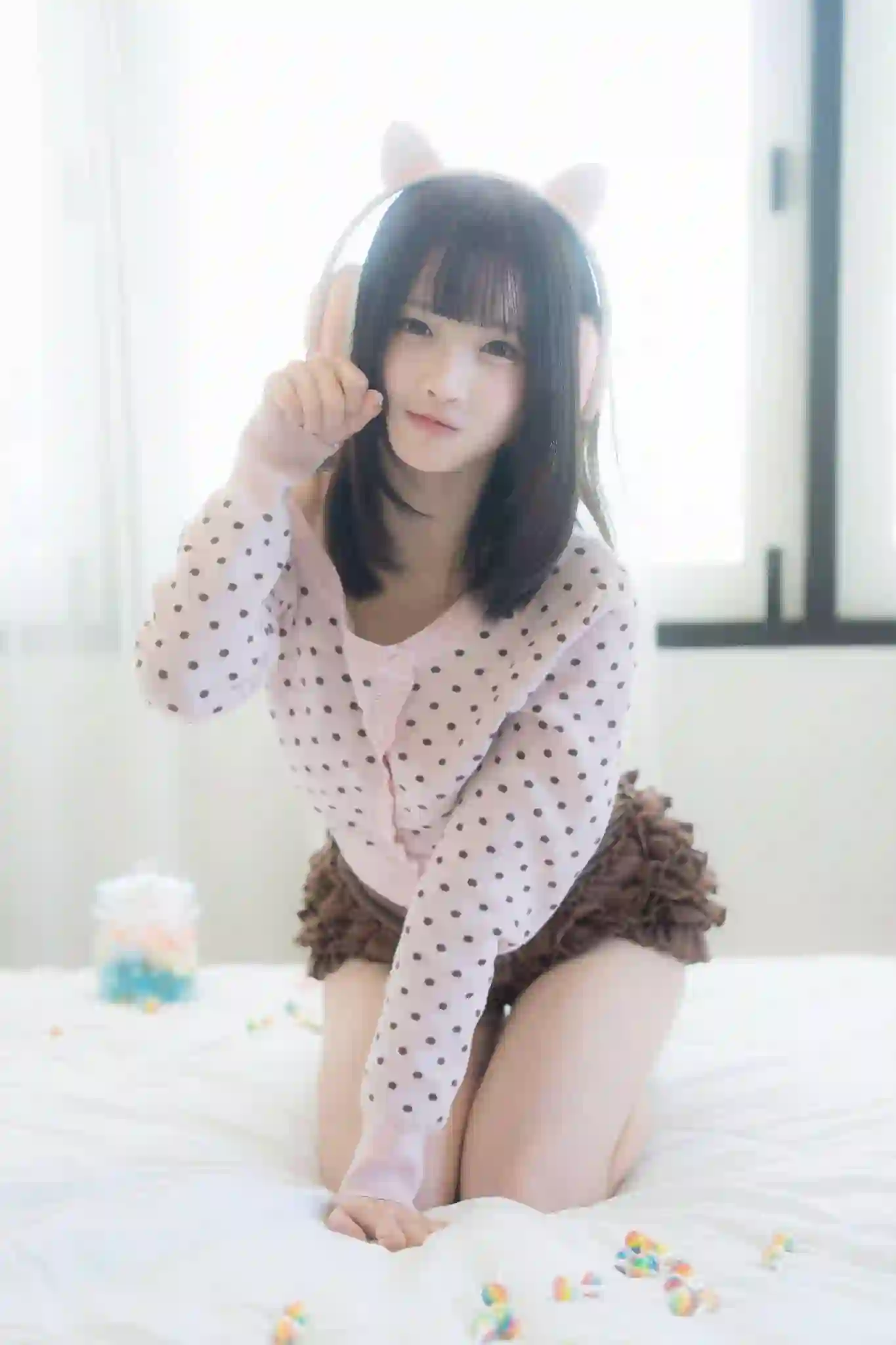 甜美少女 猫耳耳机 粉色穿搭 室内写真 少女感 清纯美女
