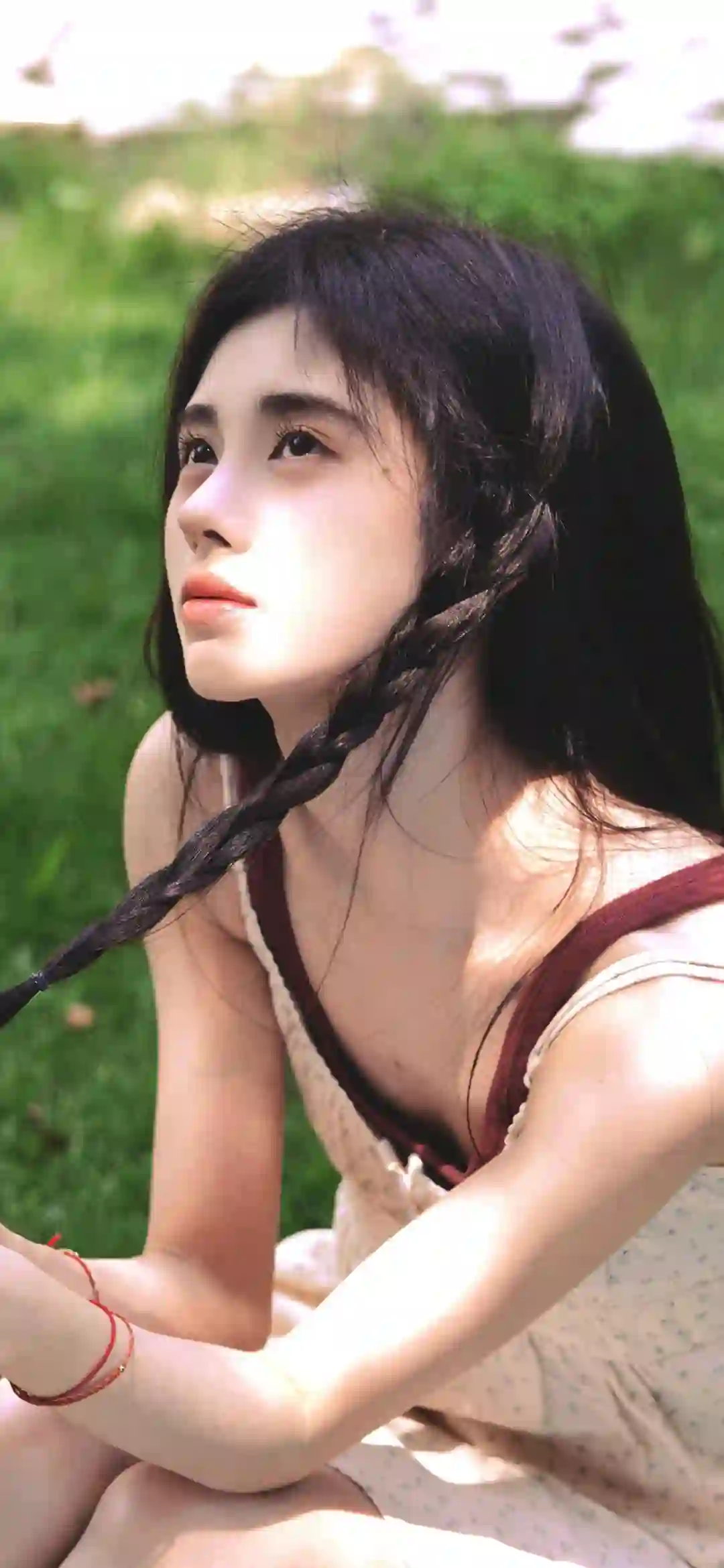 明星壁纸 长发可爱美女 时尚美女 鞠婧祎 可爱碎花裙