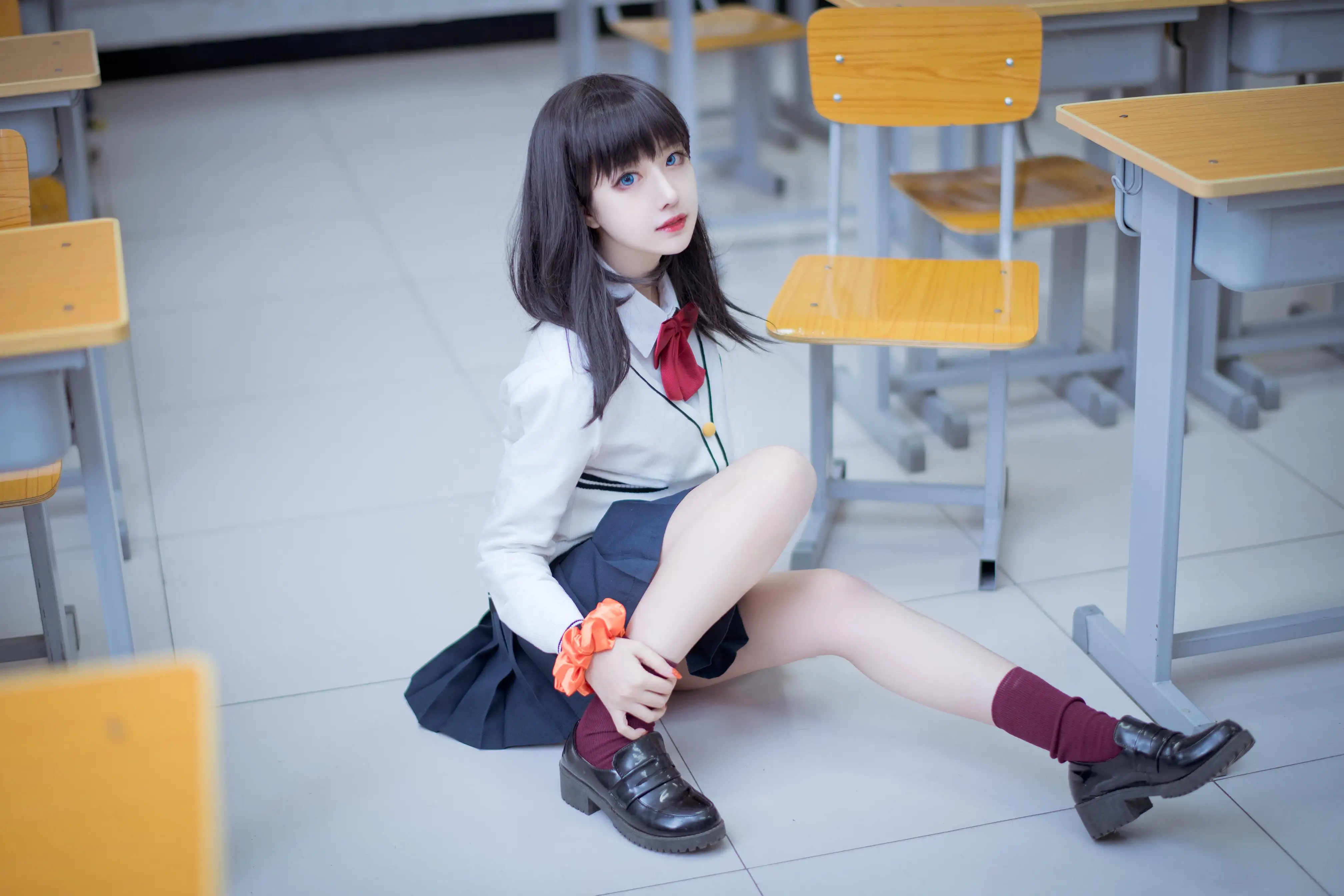 教室 长腿 长发 jk美女