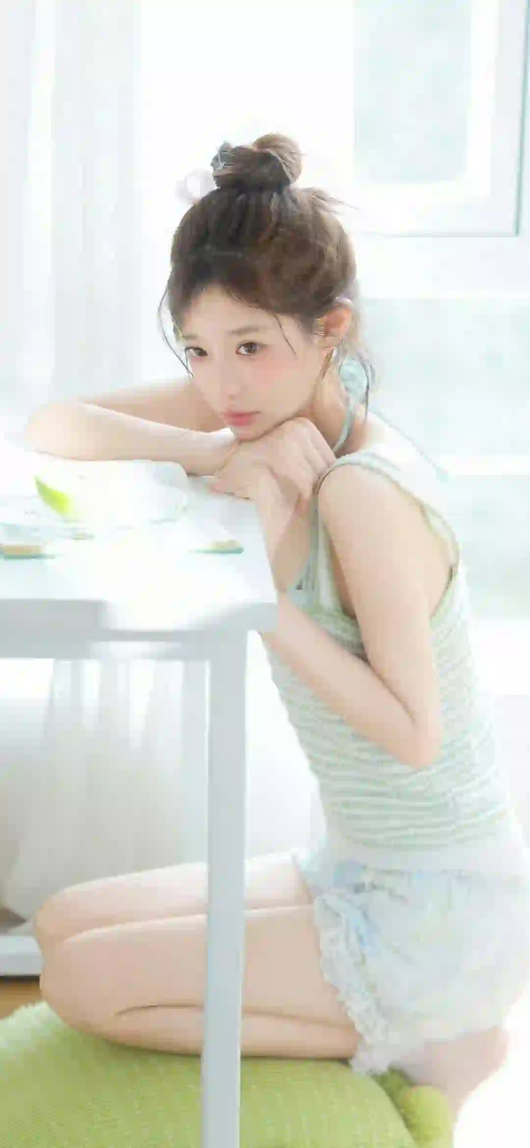 长发清纯美女 长腿美女 小清新 清纯美女