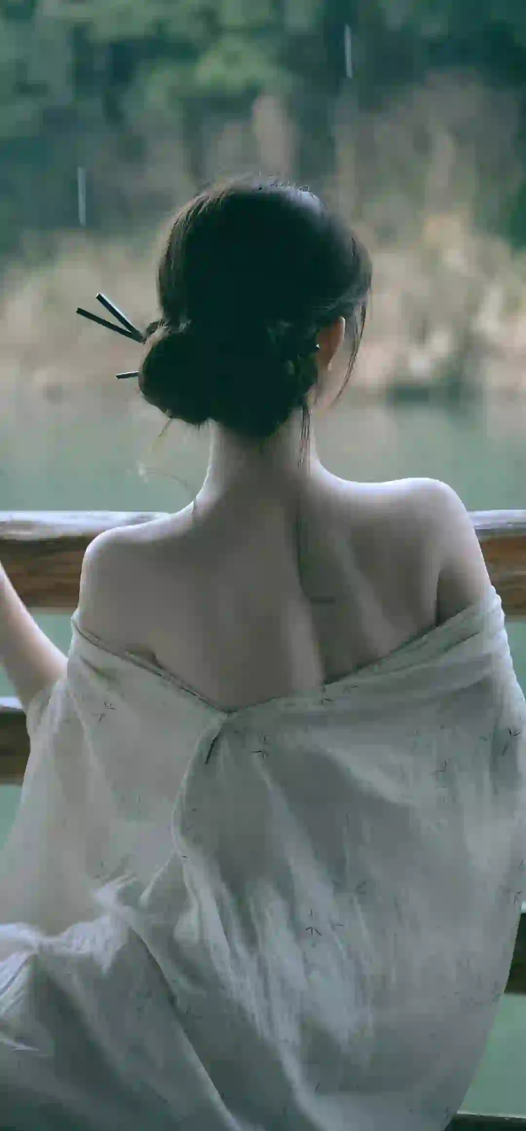 性感美女 露背 户外 写真 