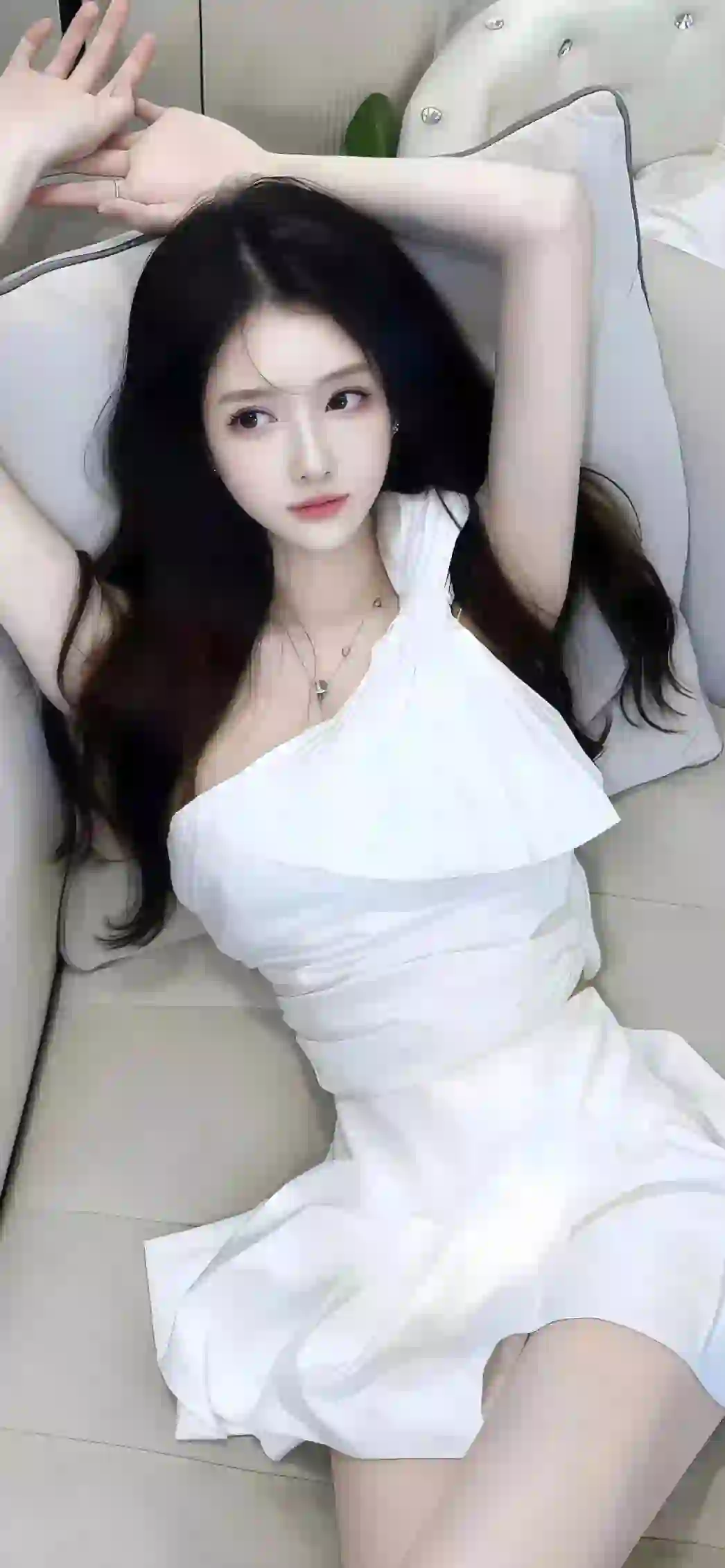 美女 长发美女 白色裙子 腿 
