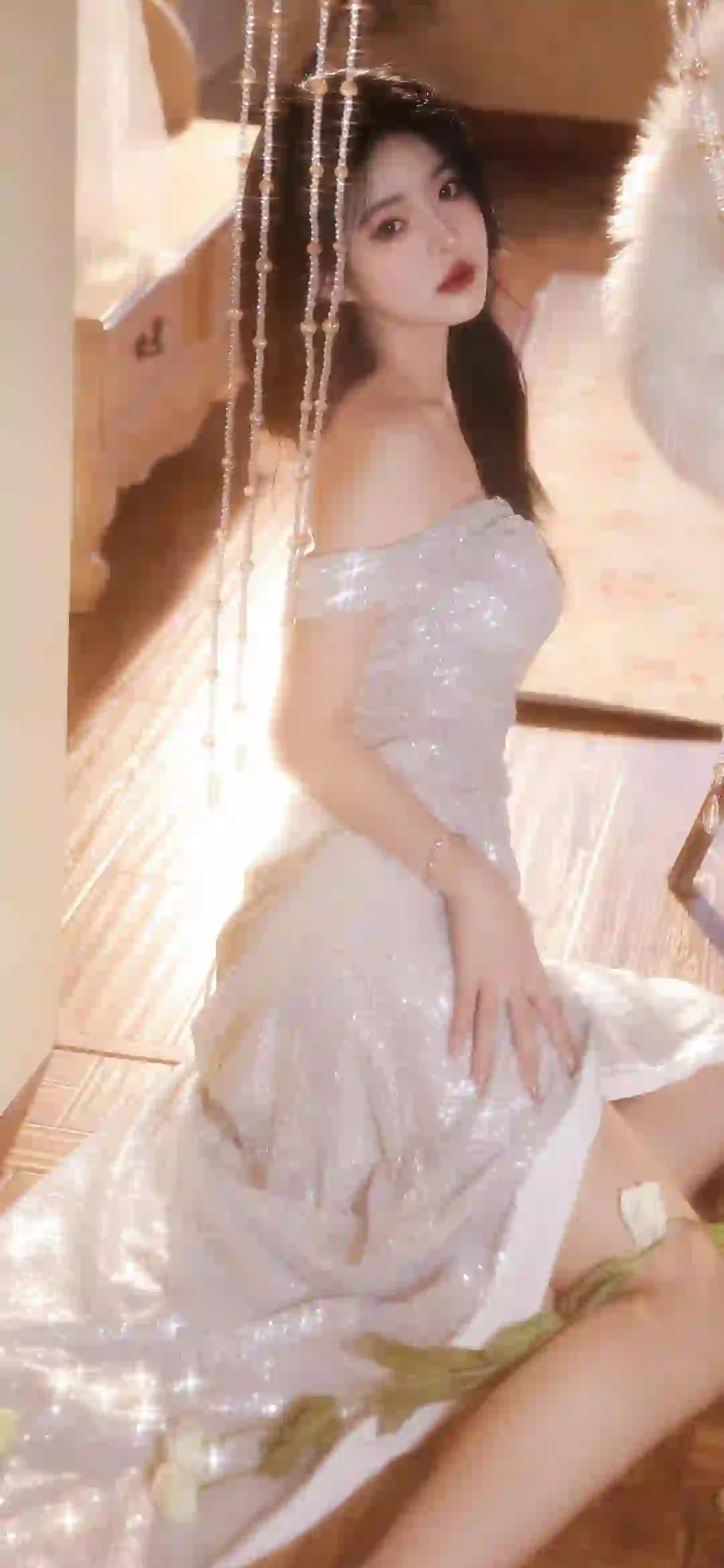 性感白裙美女 居家写真 长腿美女