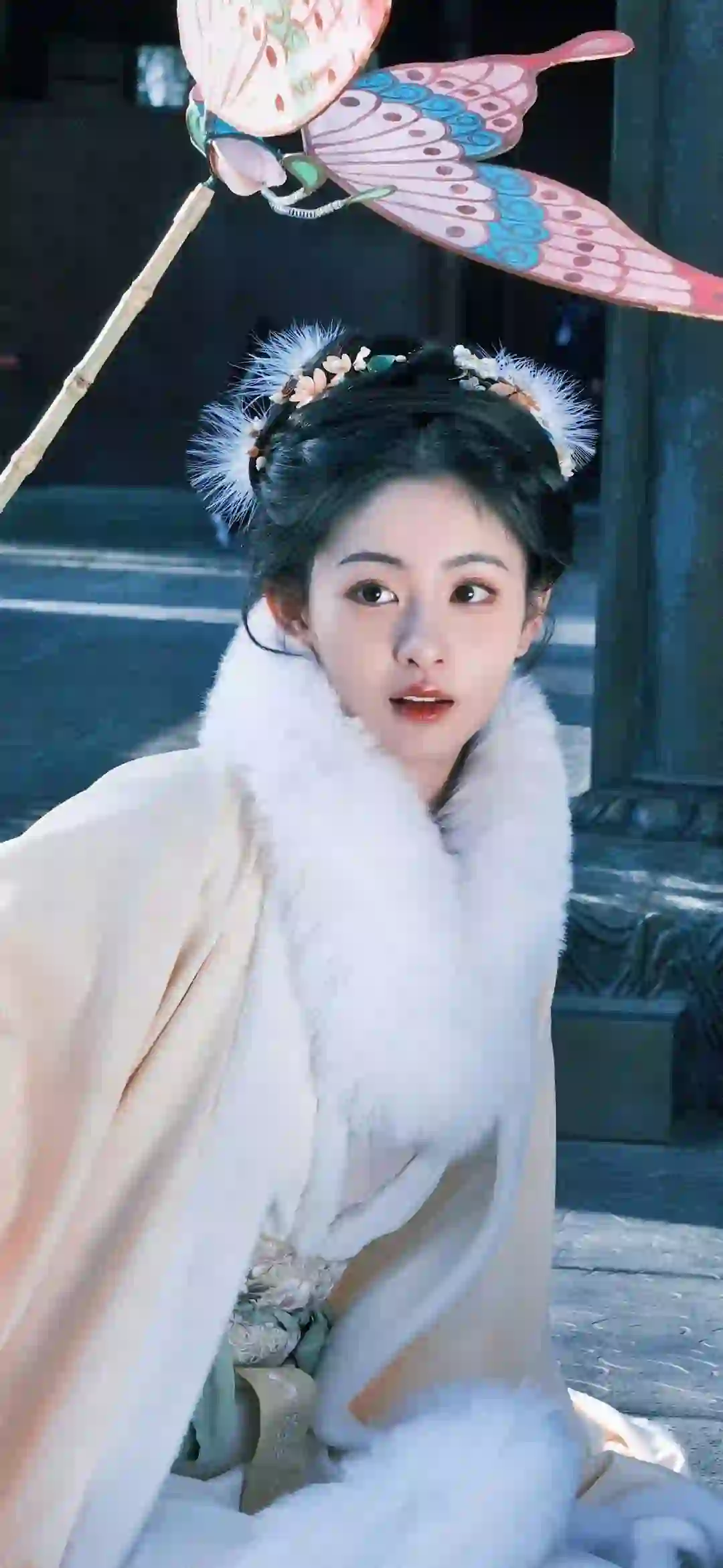 明星 赵晴 长发美女 可爱  古风汉服美女 风筝