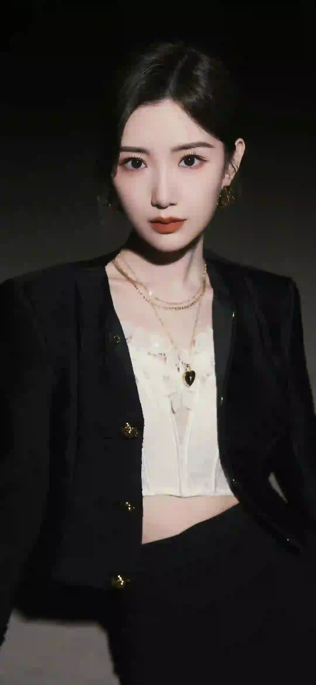 毛晓彤 长发美女 西装 