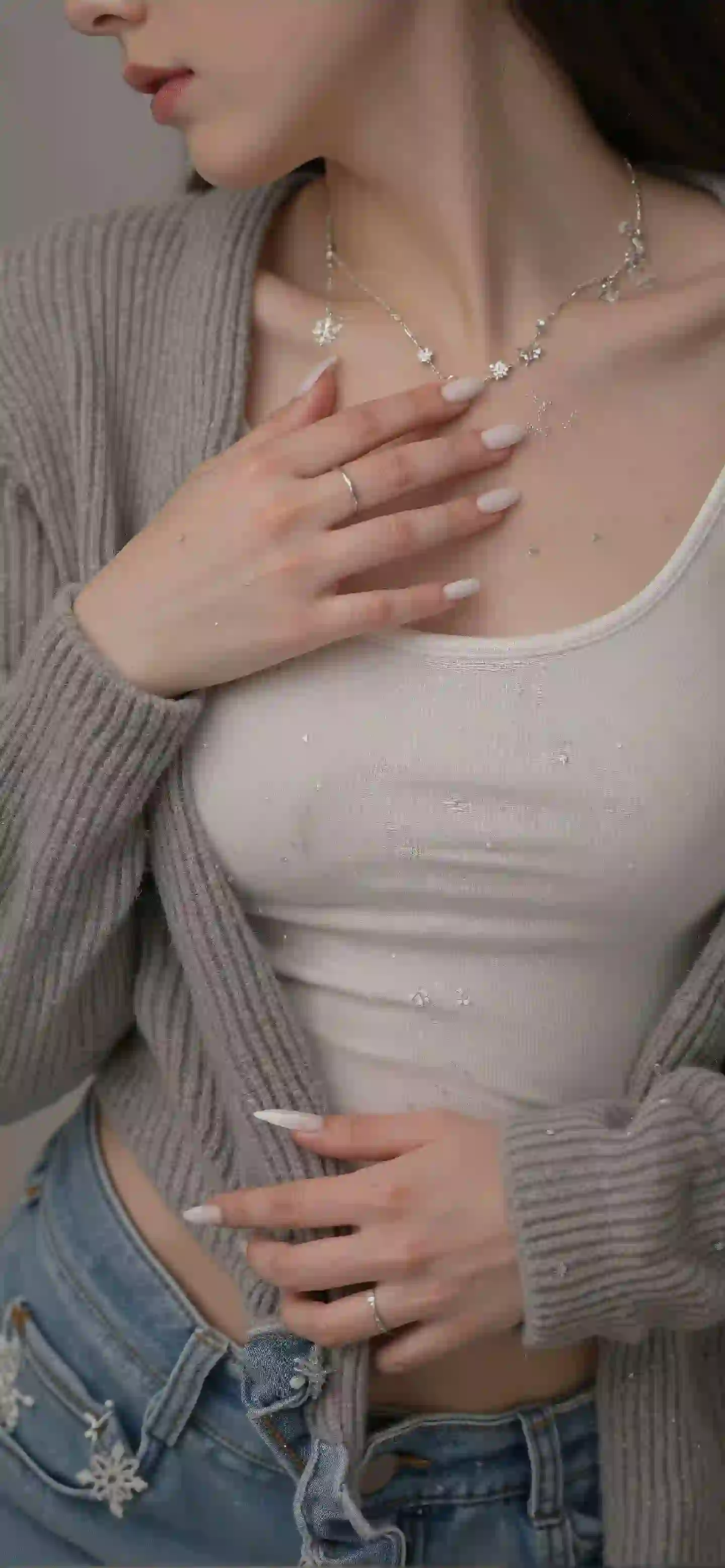 长发性感美女 牛仔穿搭