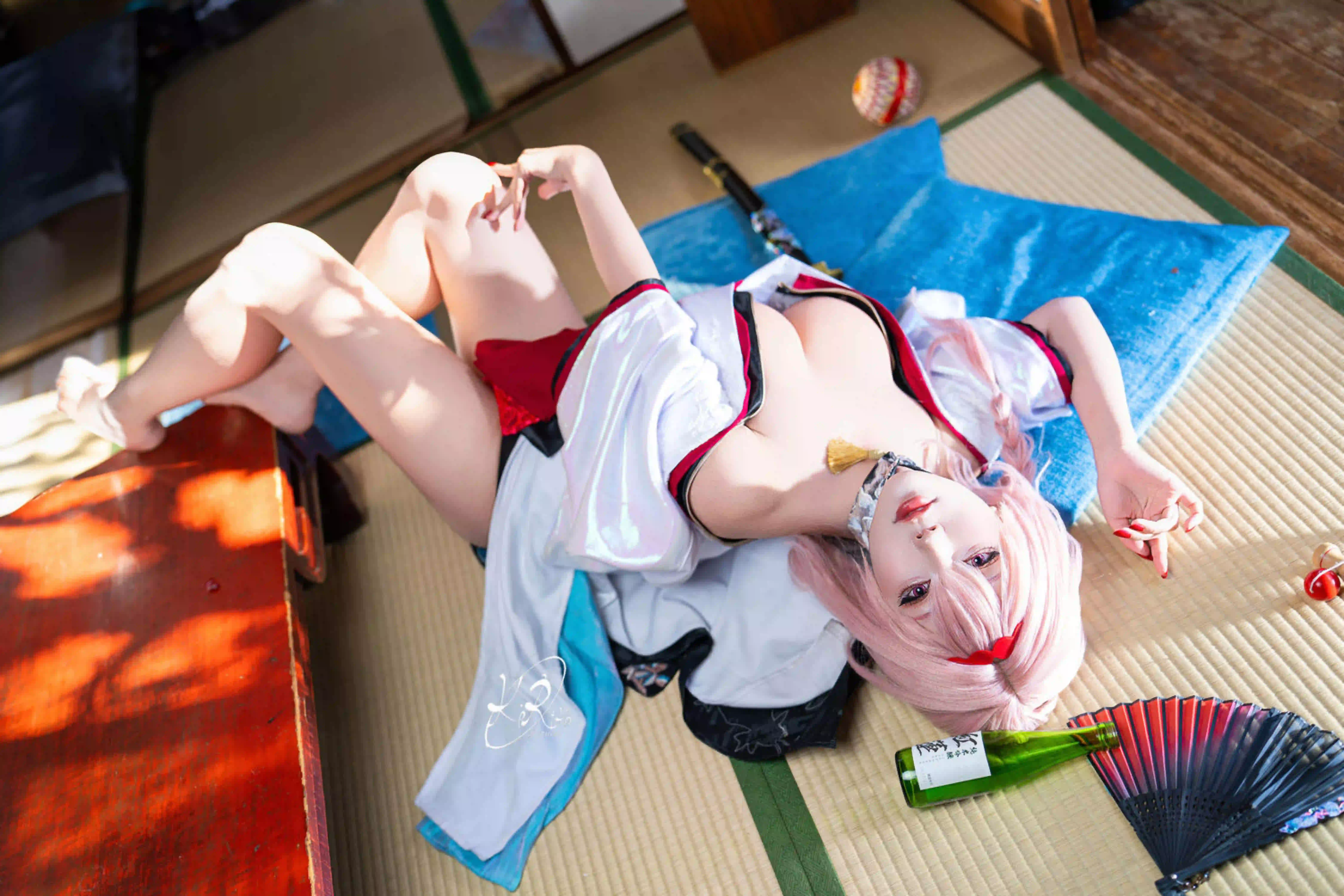 长发美女 coser 日式风格 妖刀 性感美女 和服 性感姿势 折扇