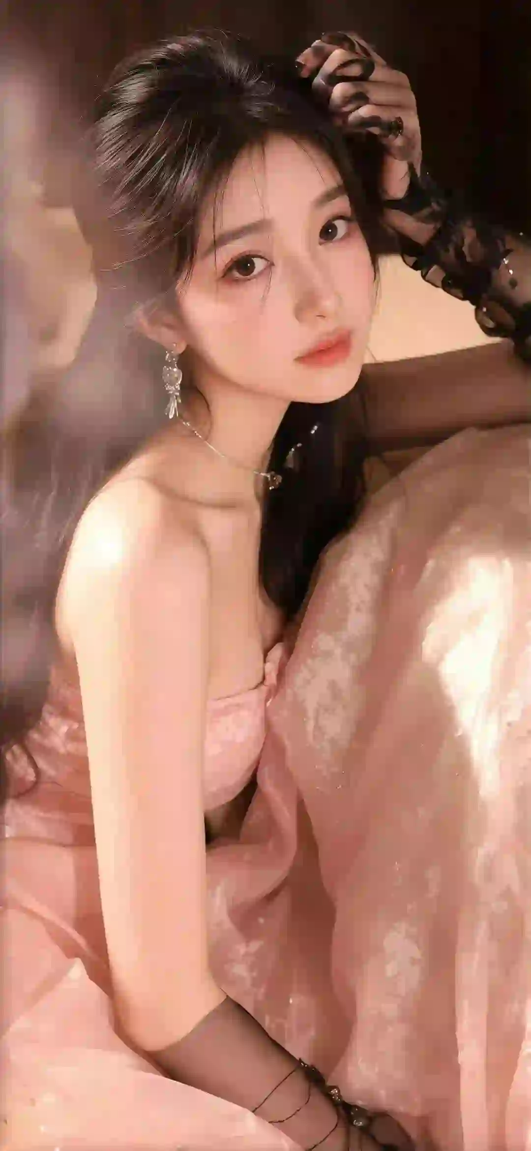 粉红色长裙 性感美女 