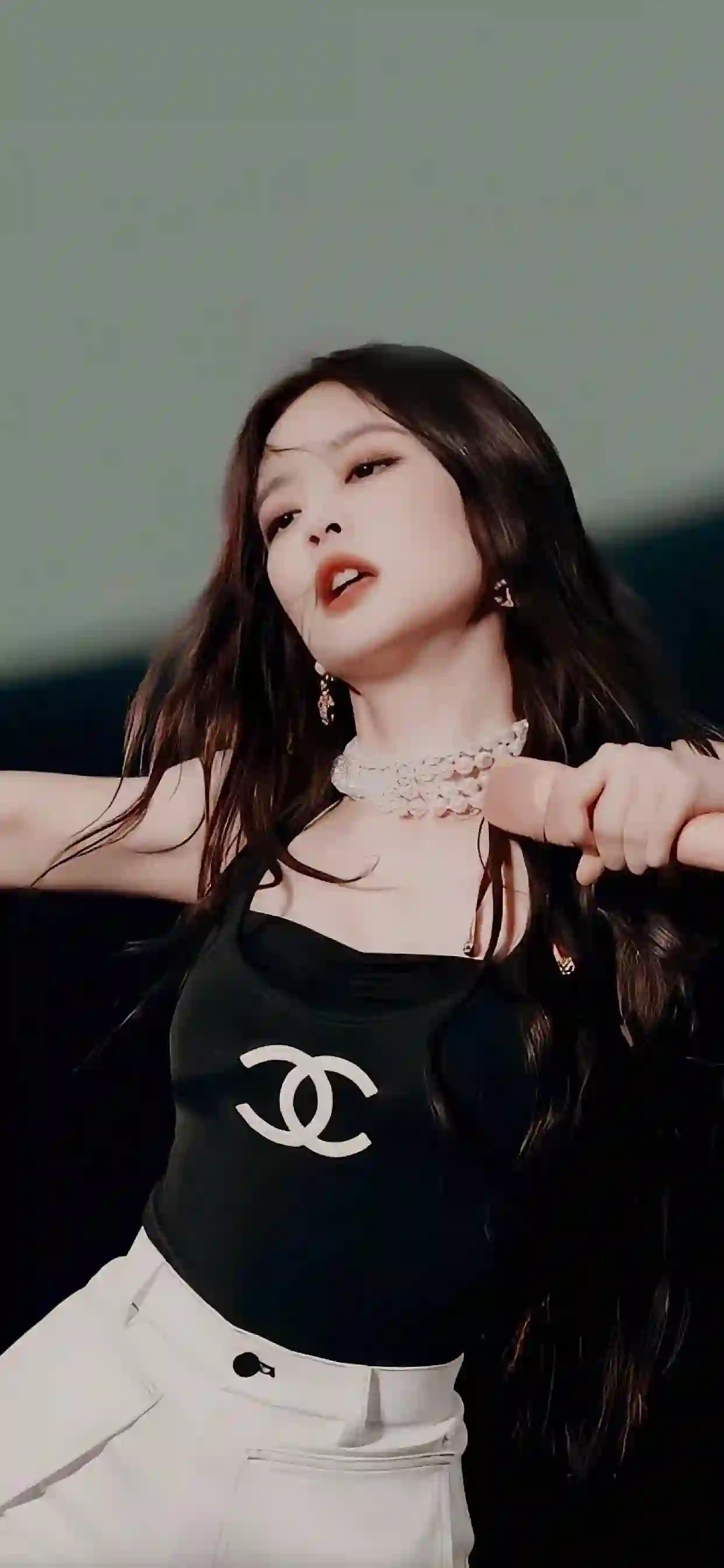 长发美女 时尚穿搭 性感美女 黑色衣服