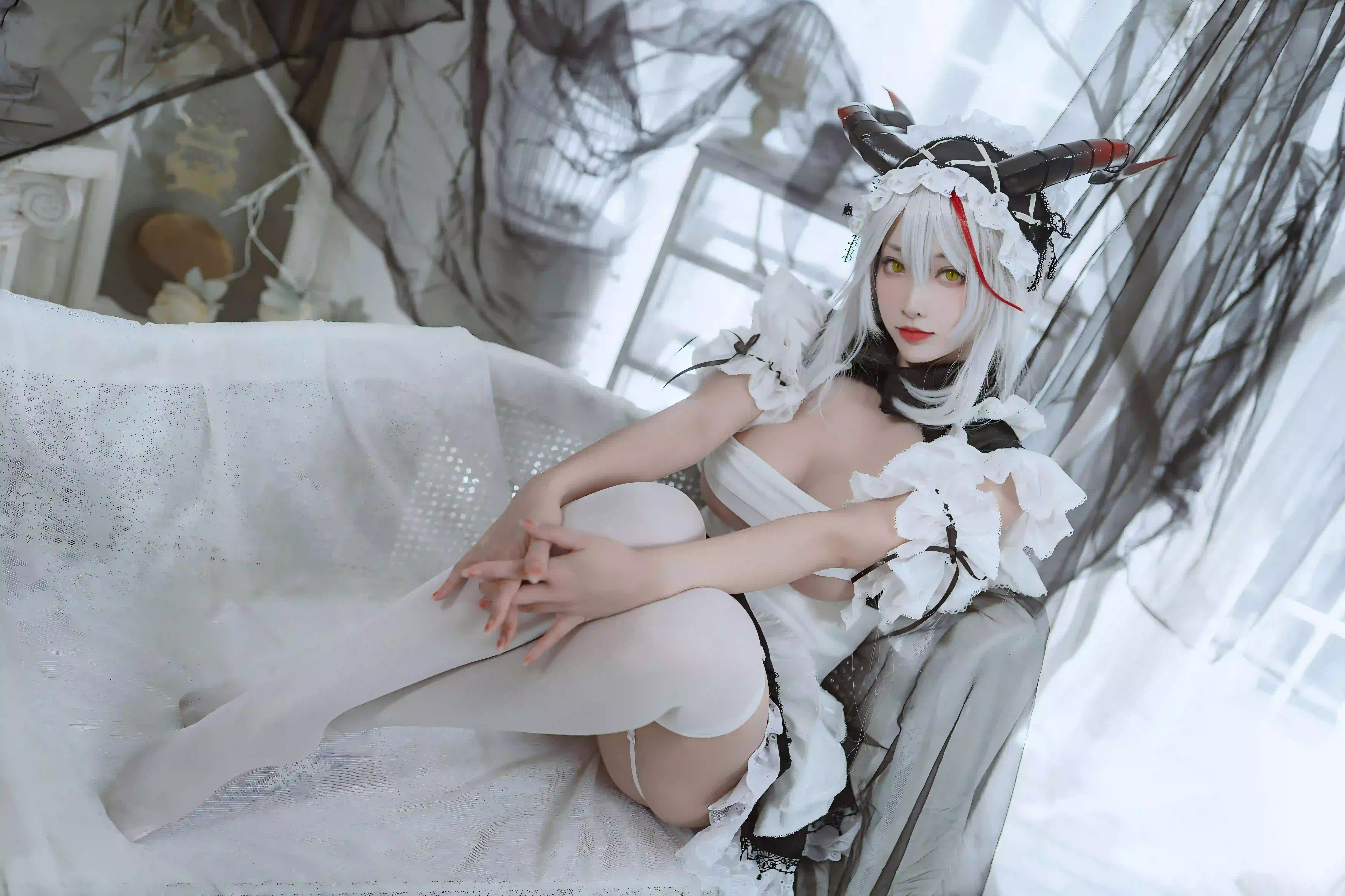 白色头发 长发美女 Coser 白色丝袜 性感美女 居家