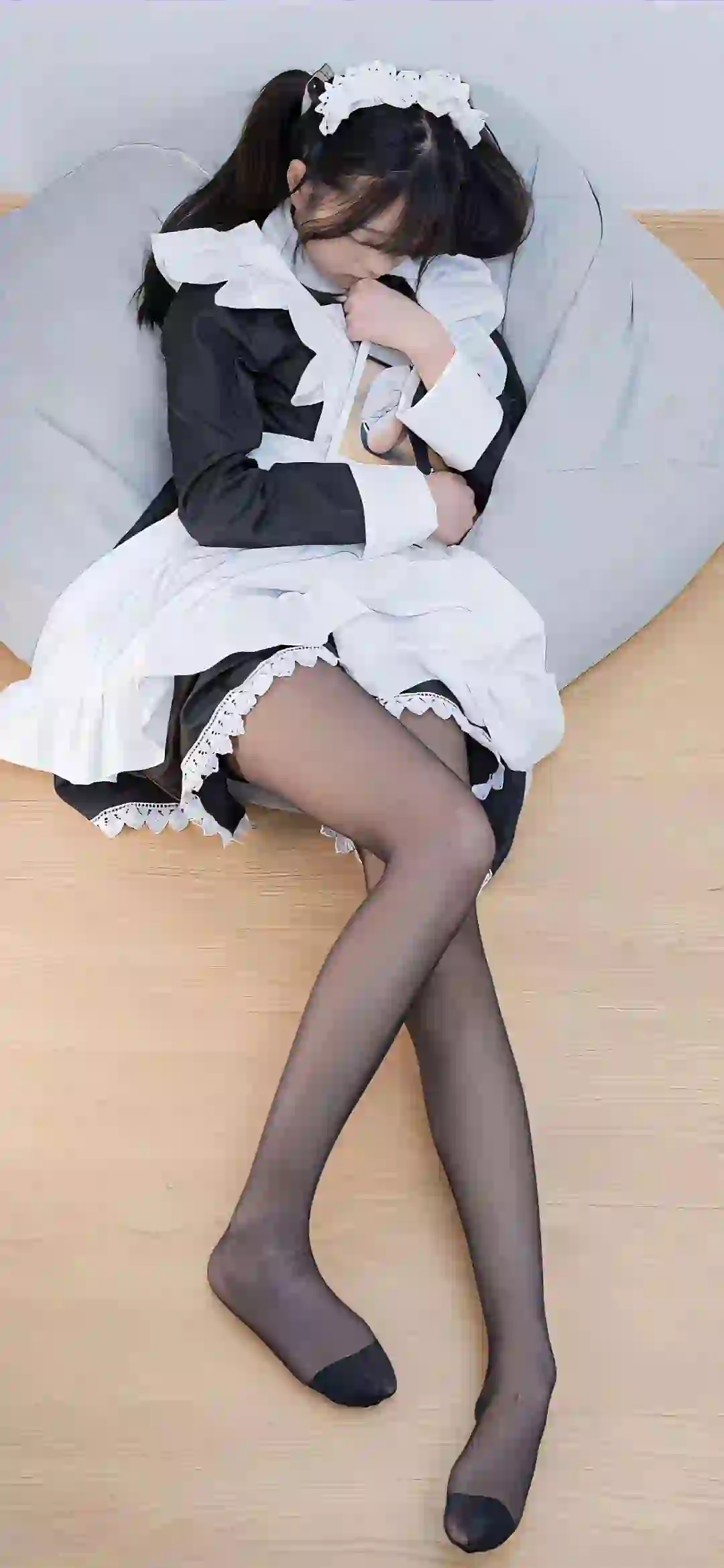 长发美女 丝袜美女 女仆装 可爱女孩