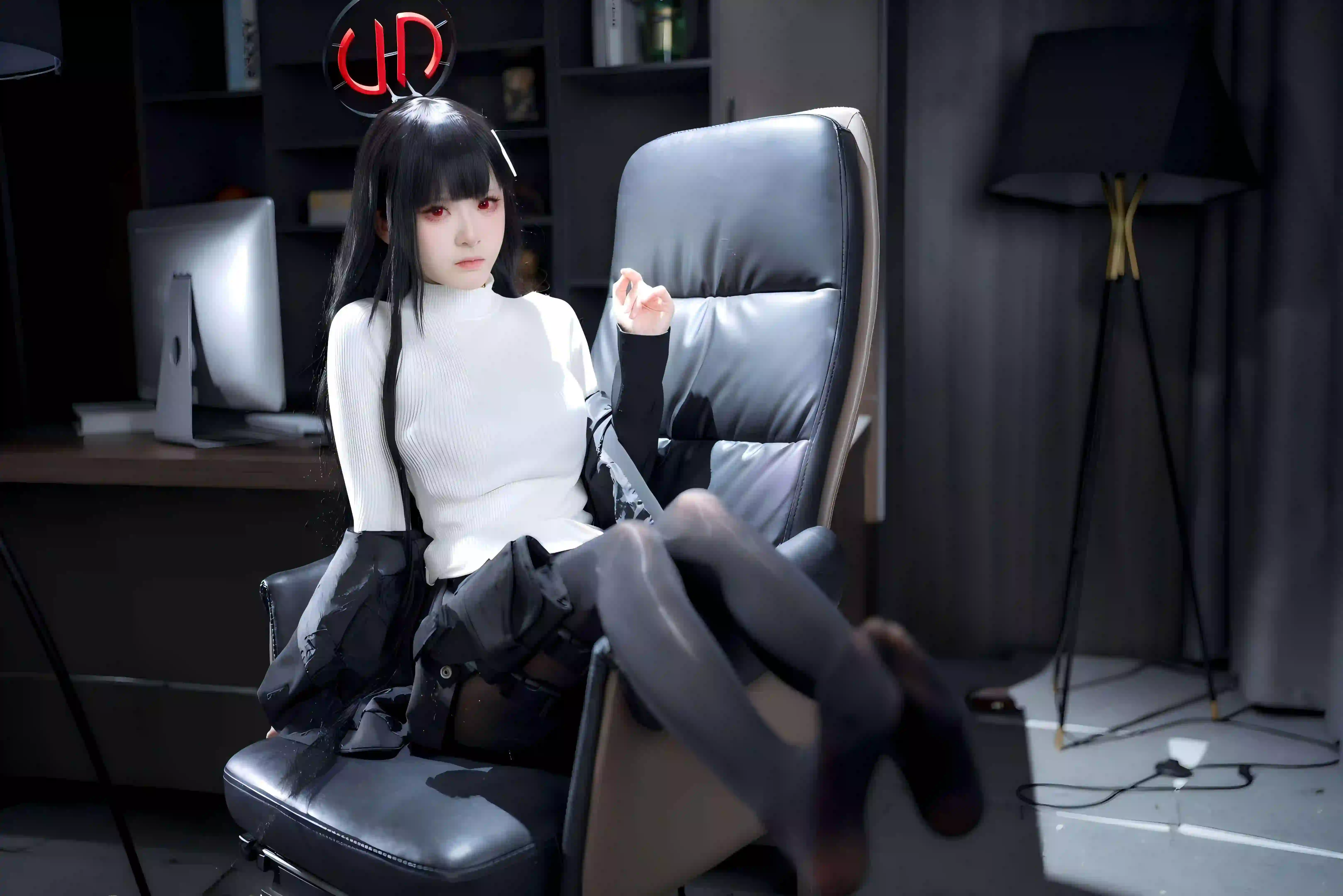 长发性感美女 丝袜 黑色丝袜 性感美女 写真 职业装