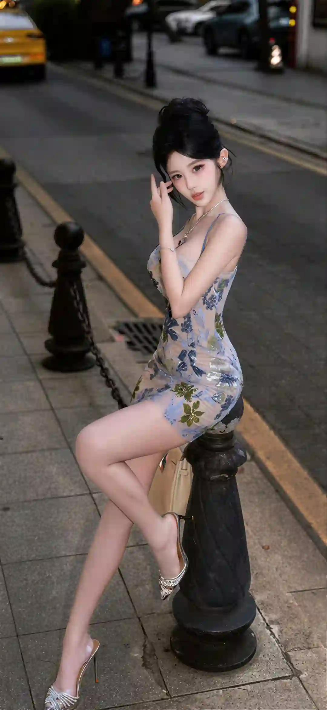 都市街拍 时尚美女 碎花裙 高跟鞋 长腿美女 气质写真