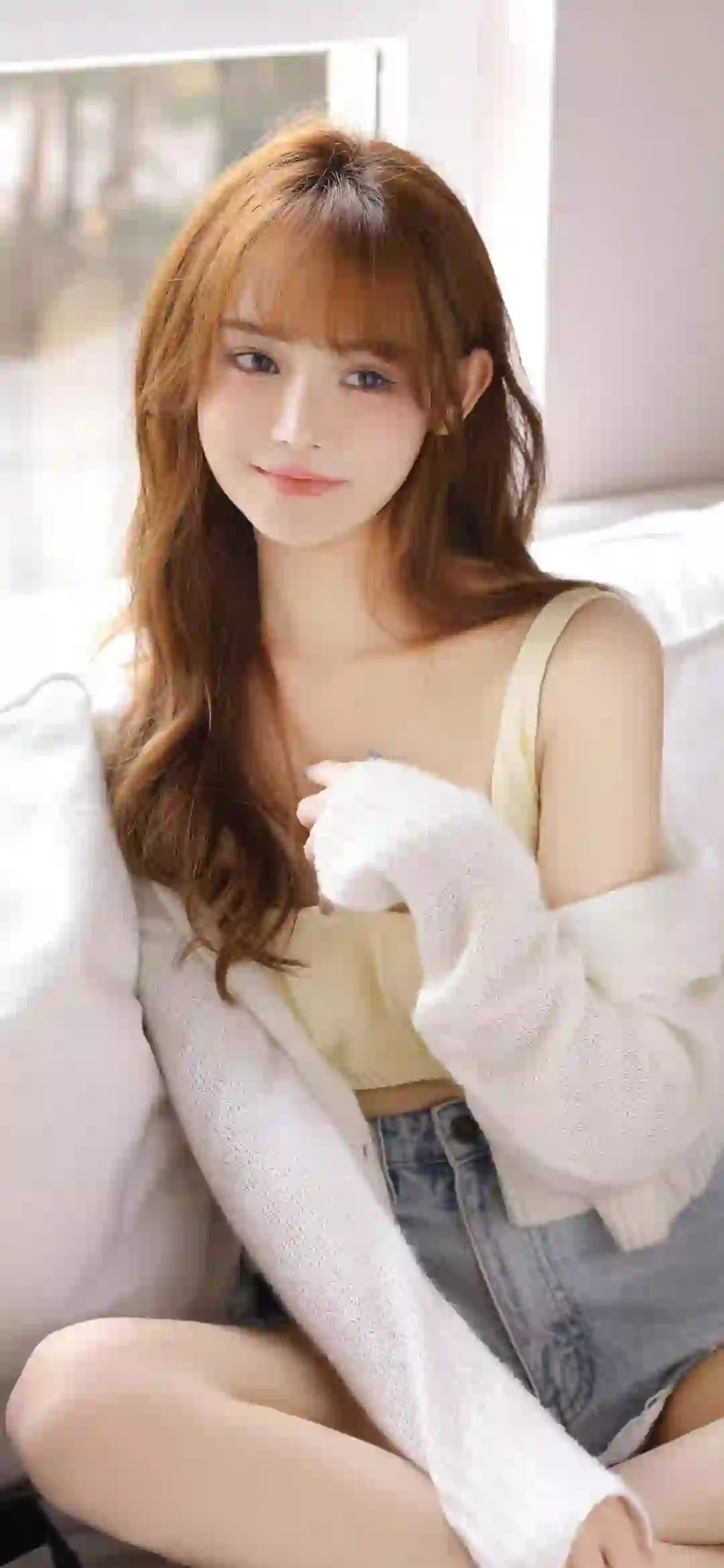长发美女 居家写真 抹胸美女 长腿美女