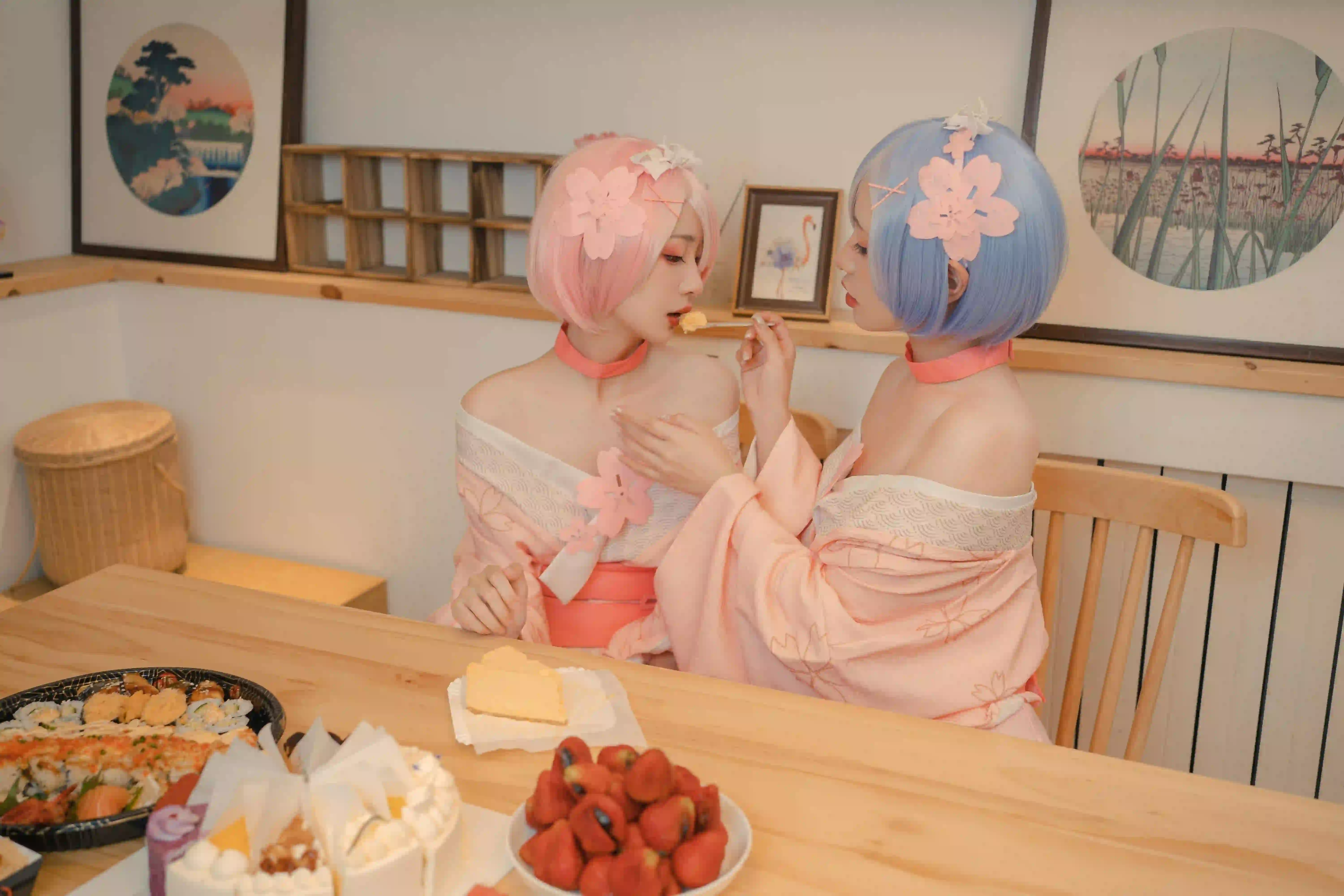 cos 拉姆 雷姆 动漫角色 美女 短发