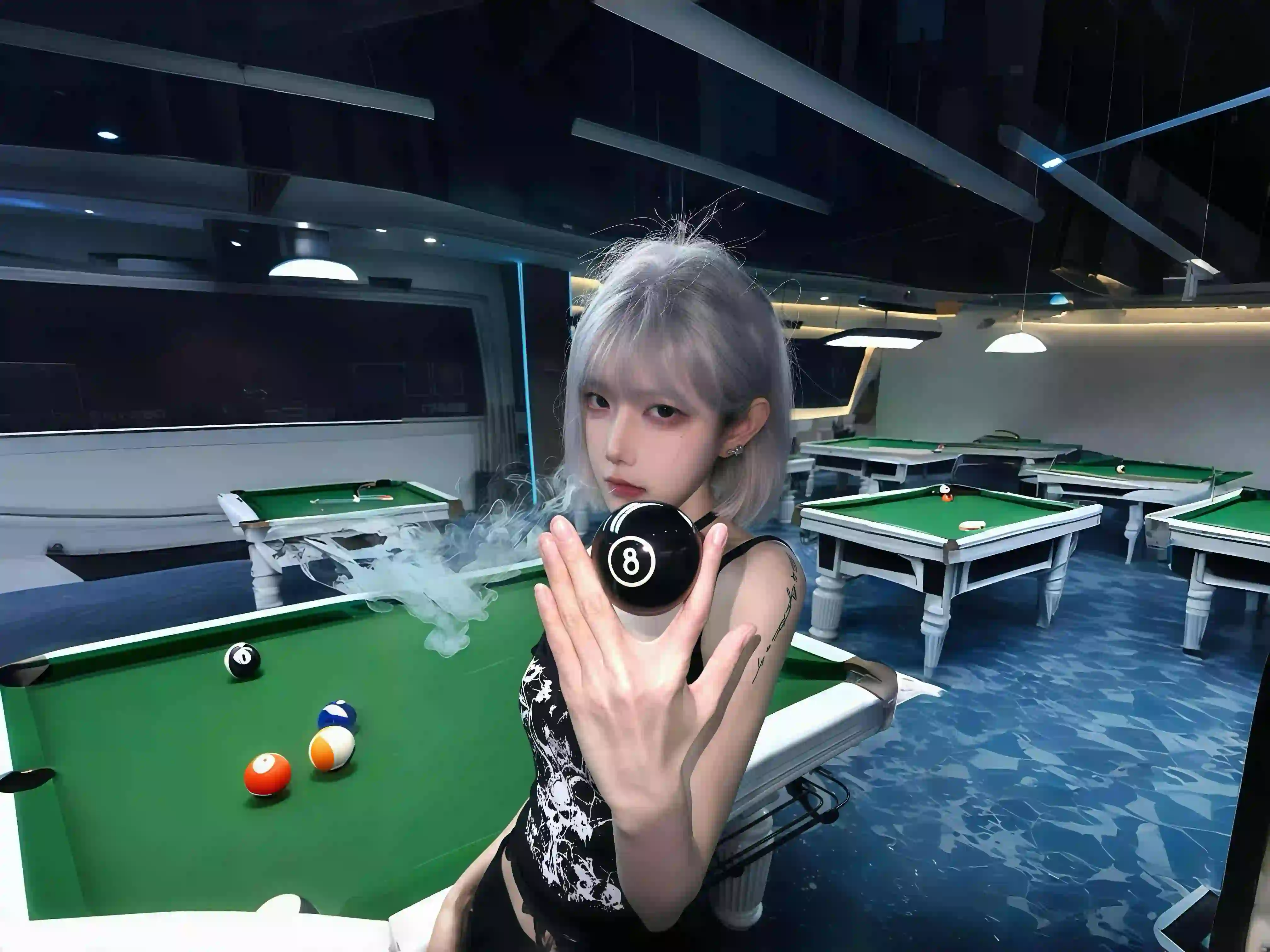 8号球 台球 长发女孩 个性
