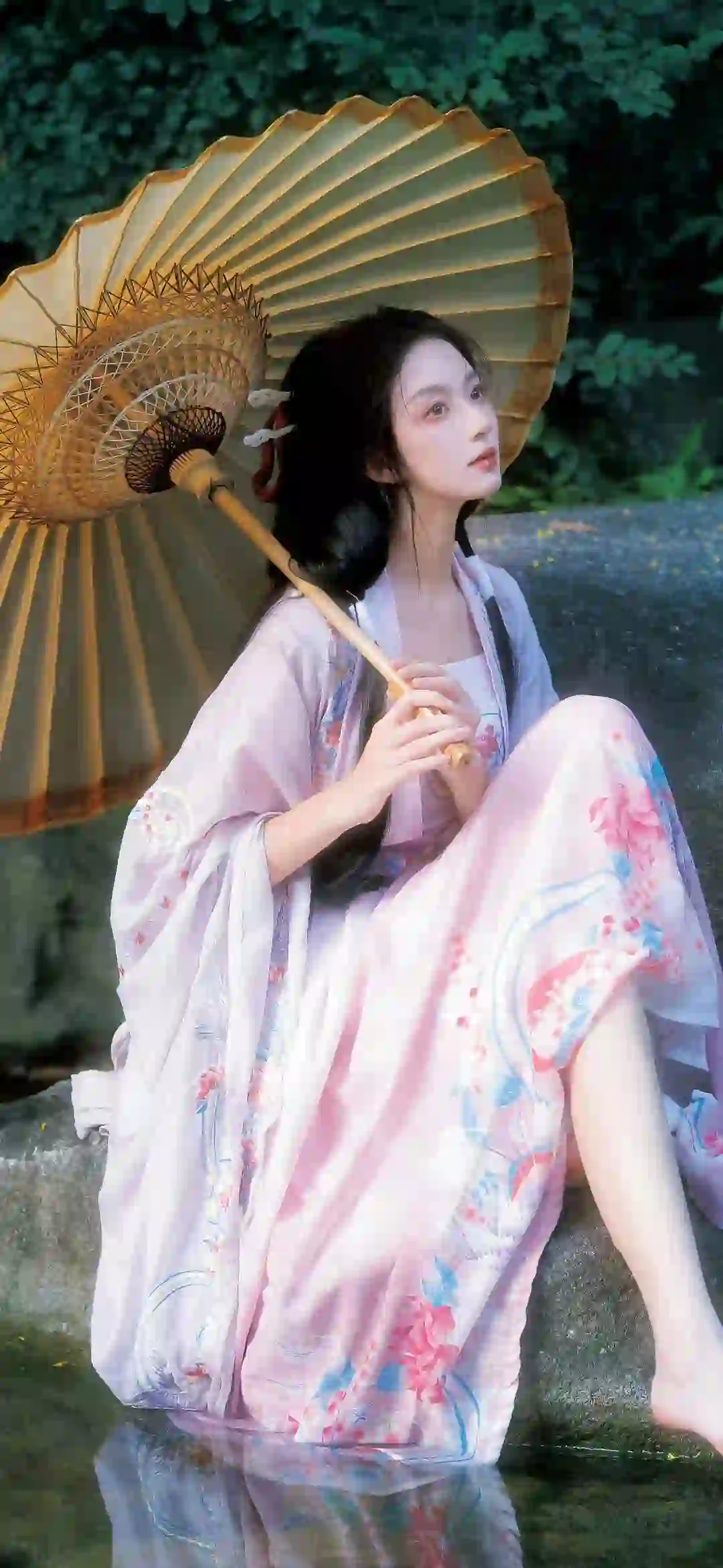 美女 长发美女 古风美女 河边 长腿美女 古风