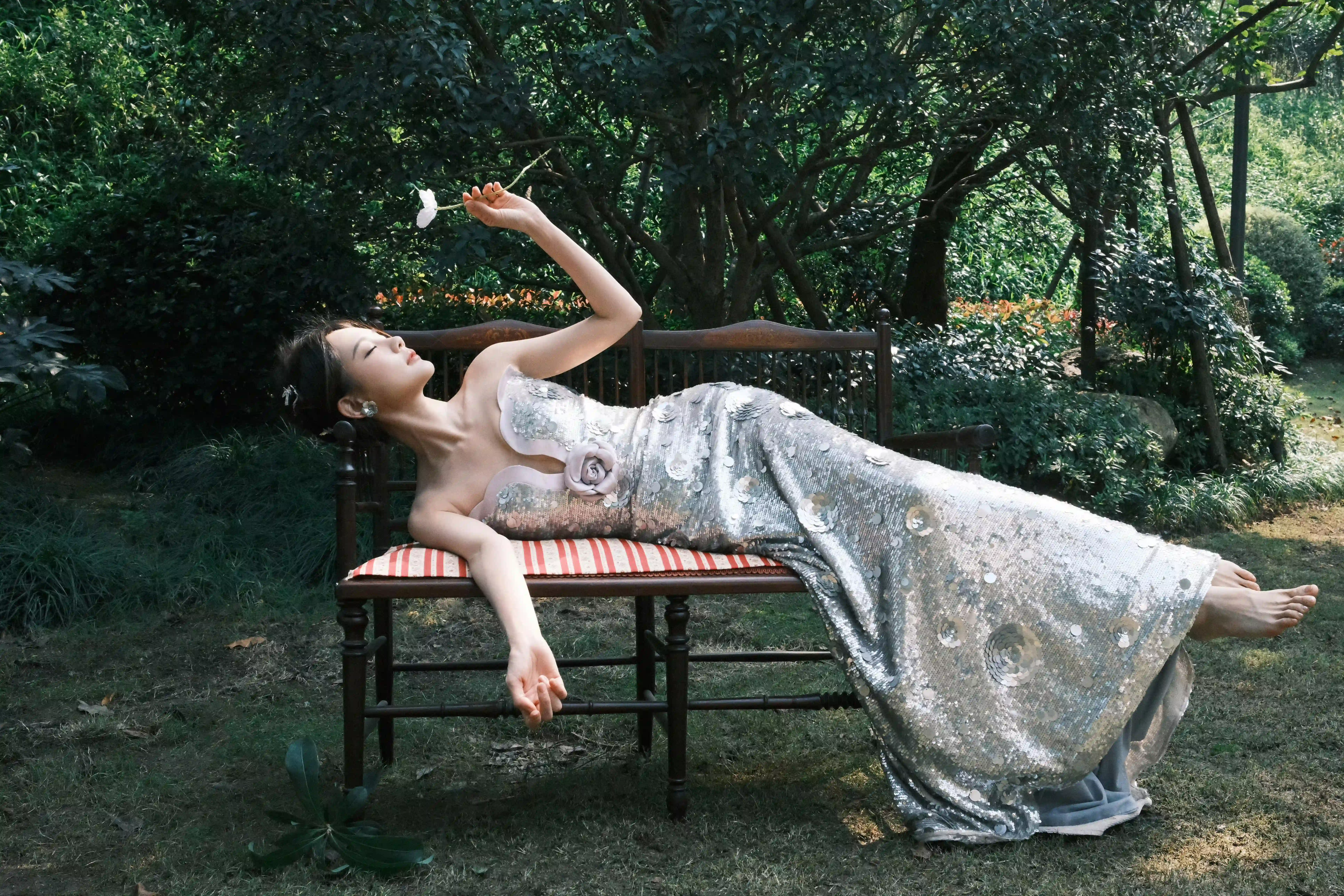 李一桐 公园写真 户外 性感美女