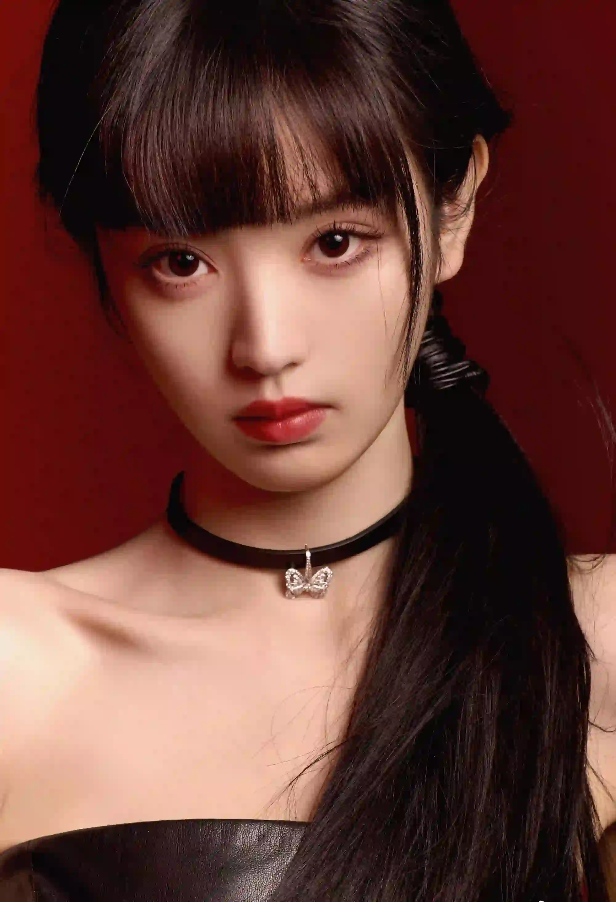 田曦薇 黑色长裙 抹胸穿搭 性感美女