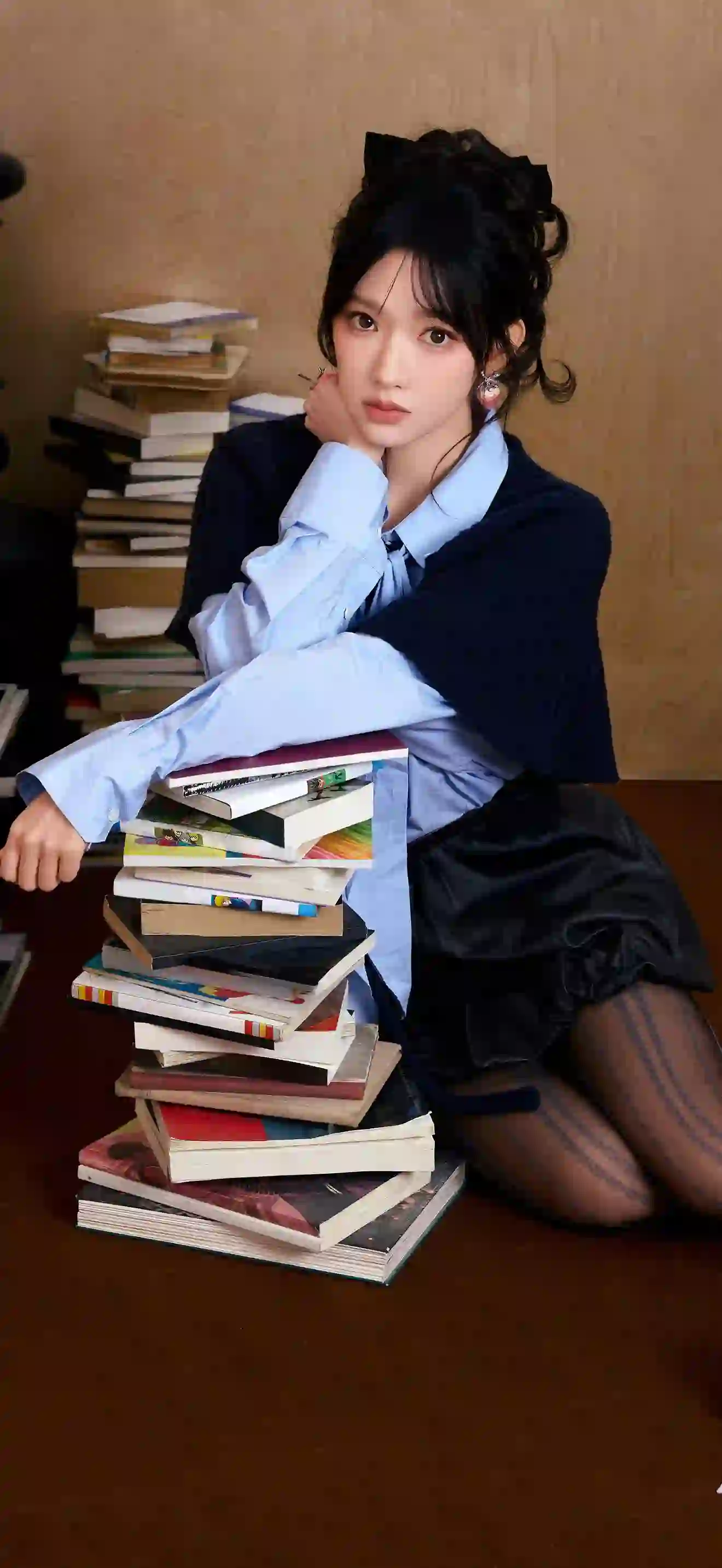 长发清纯美女 居家写真 长腿美女 丝袜 条纹丝袜