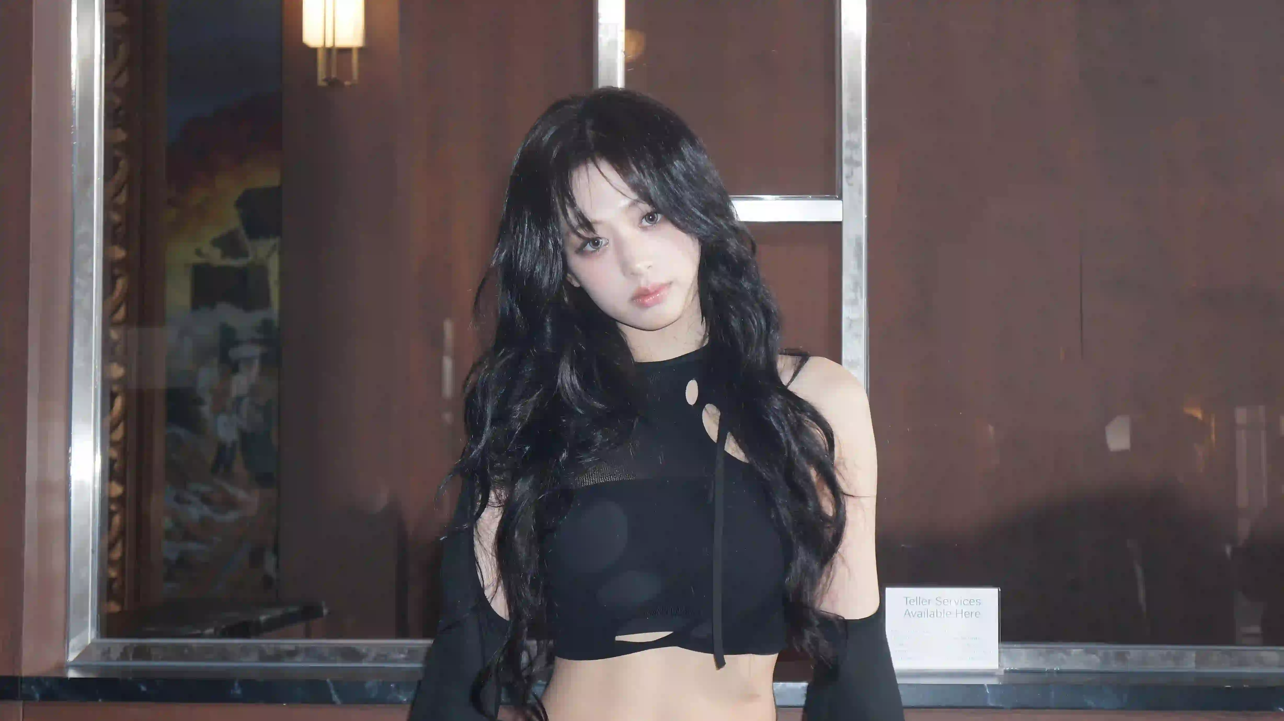 AHYEON-BABYMONSTER 长发性感美女 个性穿搭