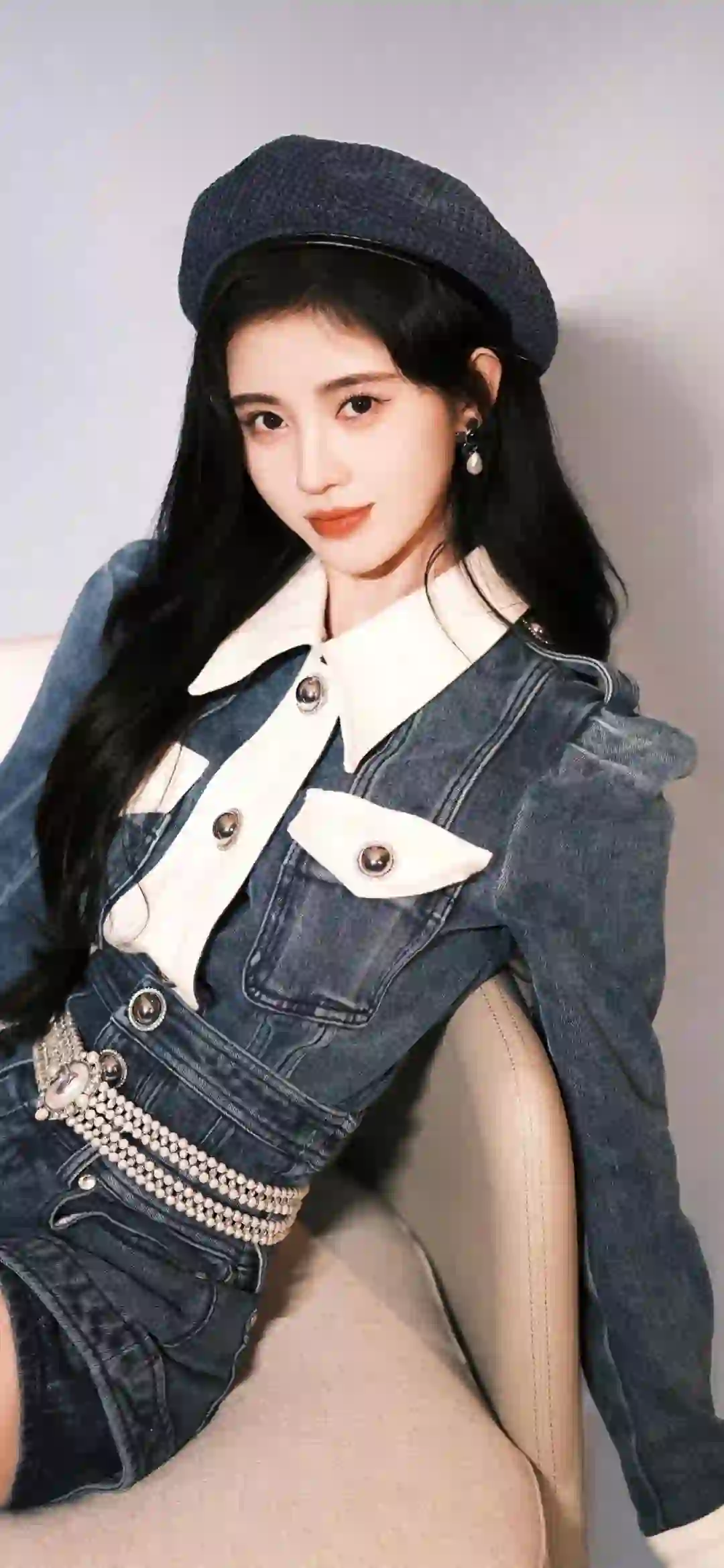鞠婧祎 时尚牛仔穿搭 沙发