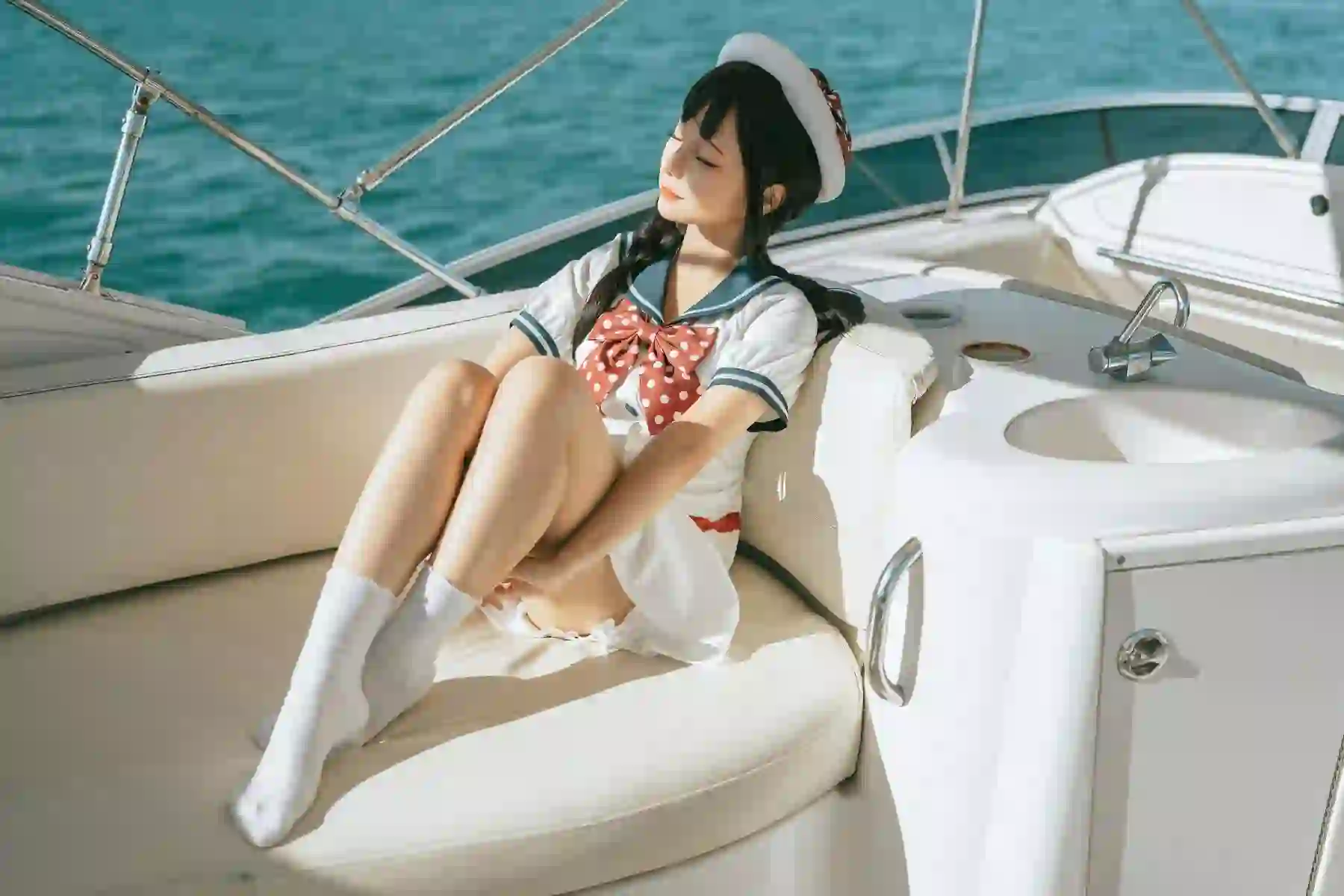 双马尾 水手服 白色衣服 夏日 白色袜子