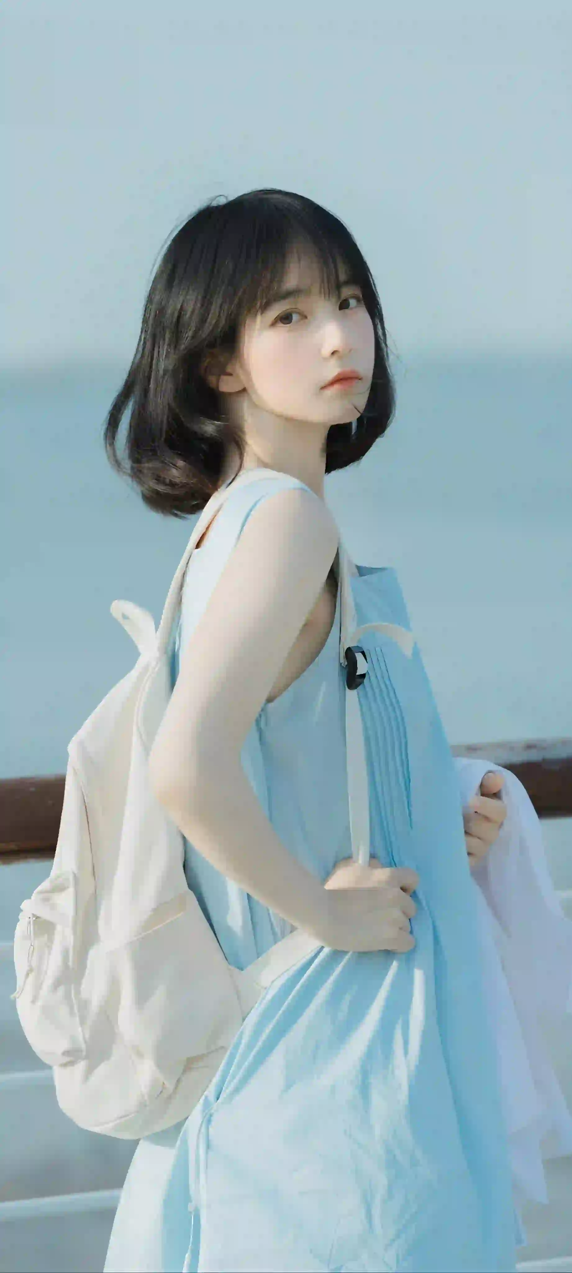 小清新 户外 蓝色长裙美女 短发女孩 小清新 清纯