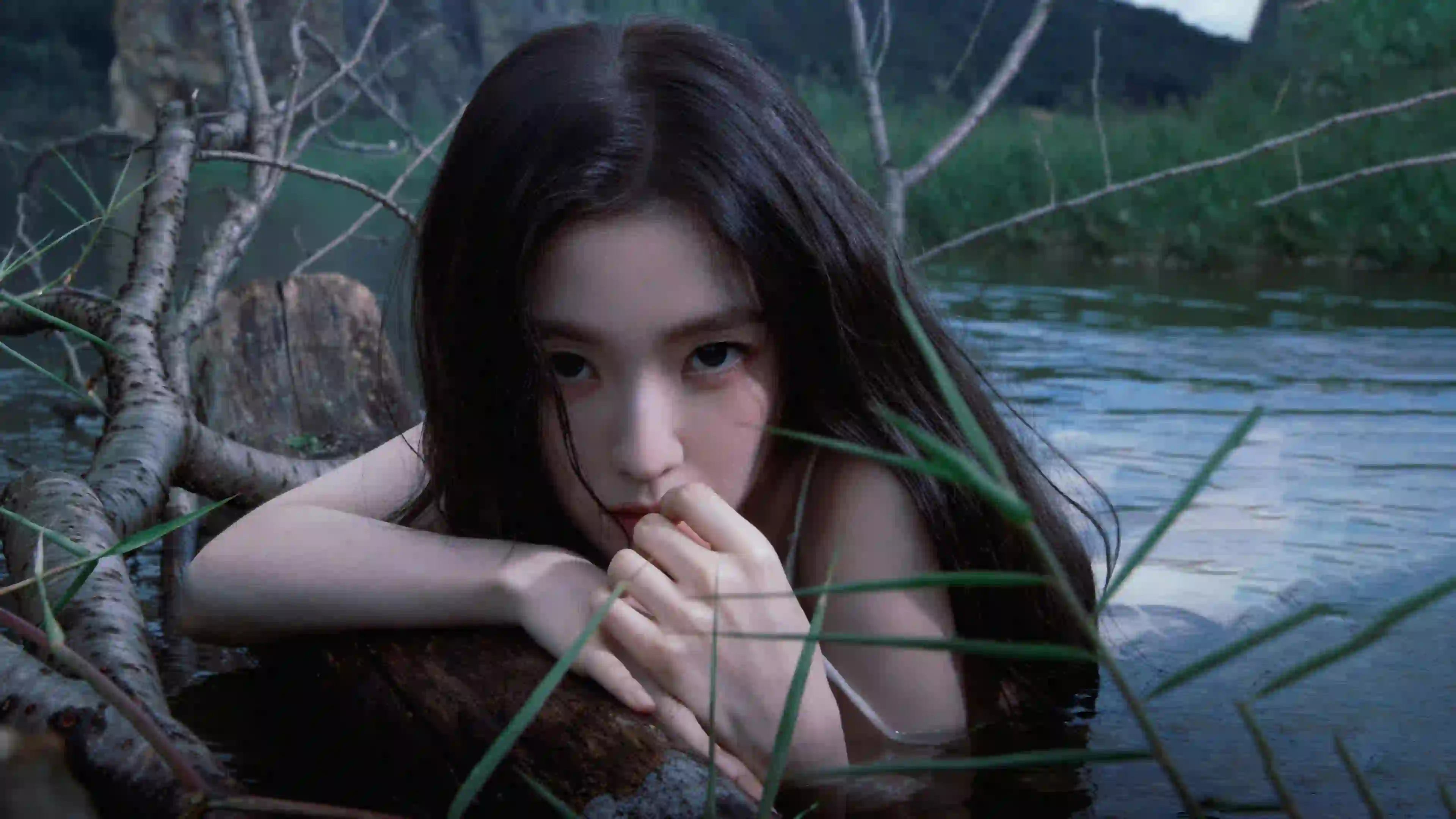 水中美人 户外 长发美女 