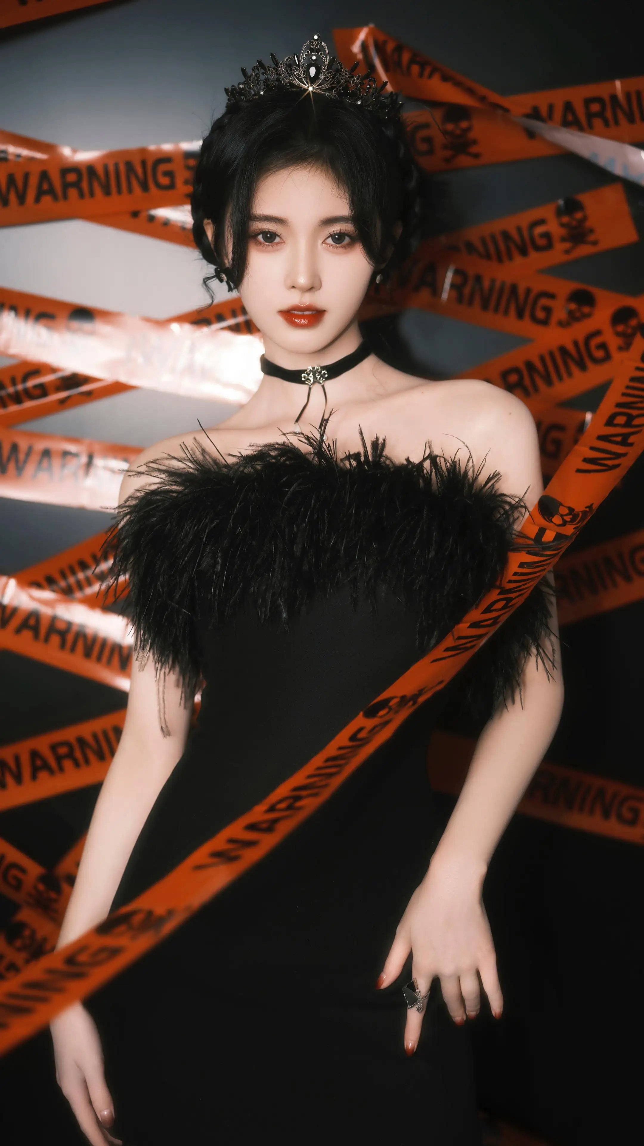 鞠婧祎 黑色礼服裙子 气质 高颜值美女 4k手机壁纸图片