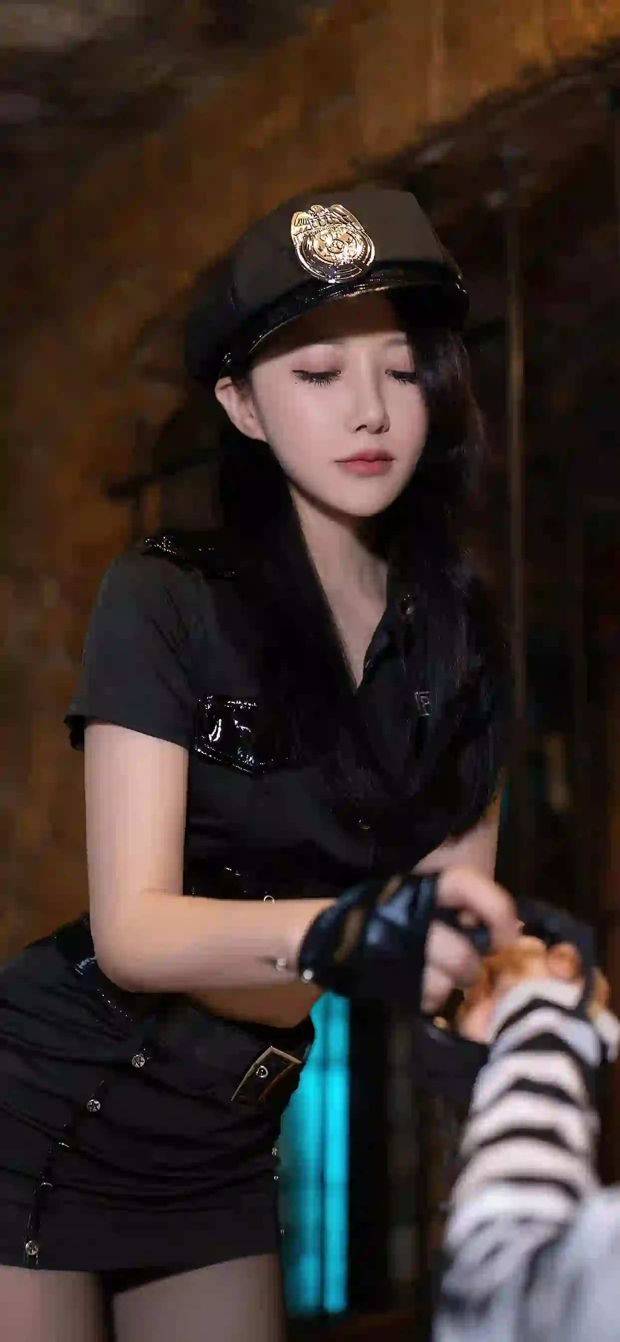 性感美女 个性穿搭