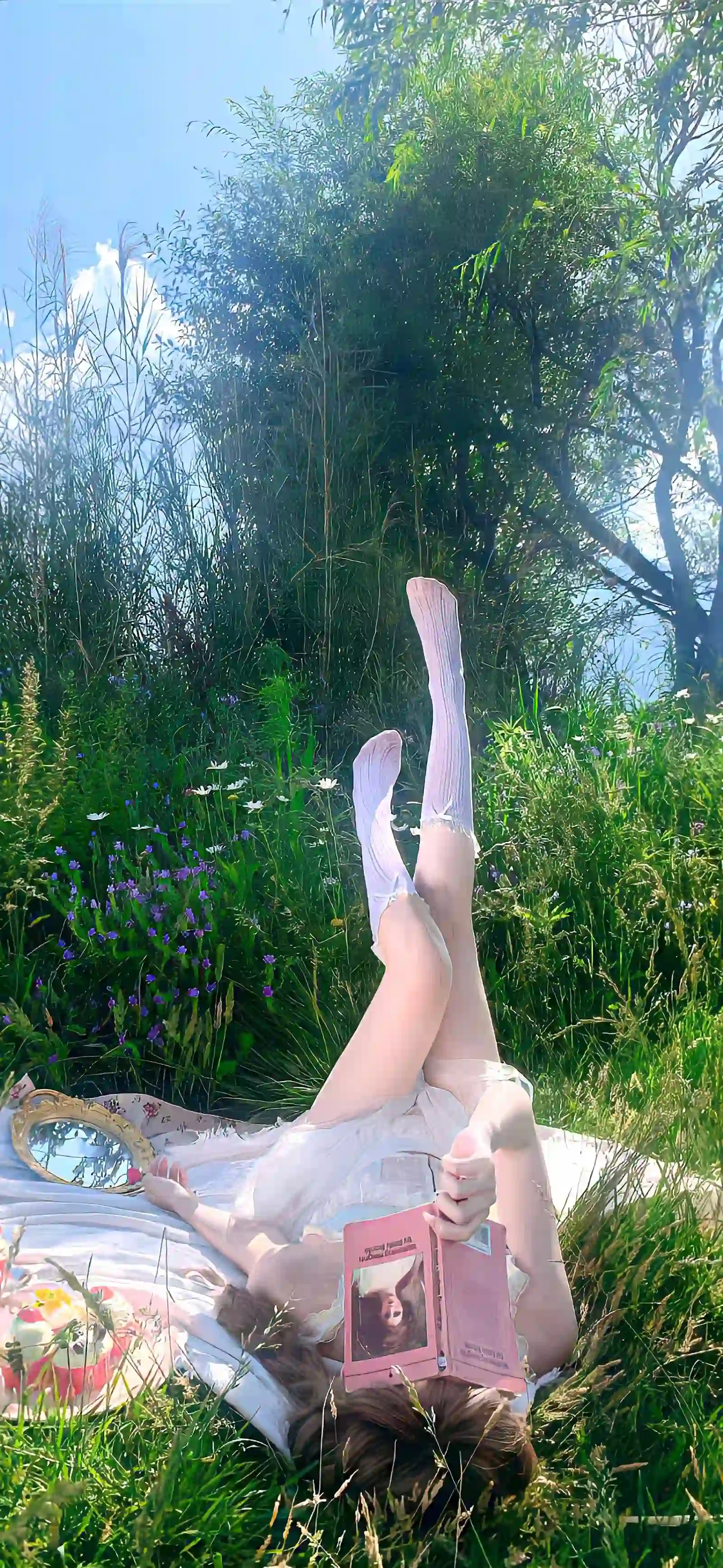 长腿美女 绿色 露营 户外写真