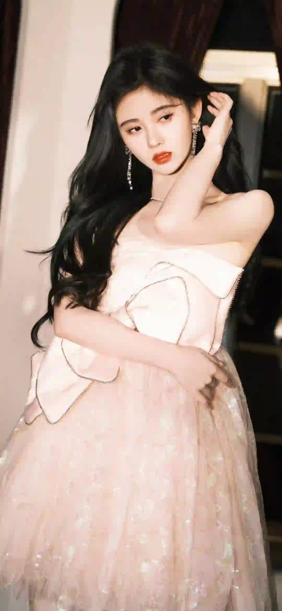 鞠婧祎 长发美女 抹胸穿搭 粉色长裙