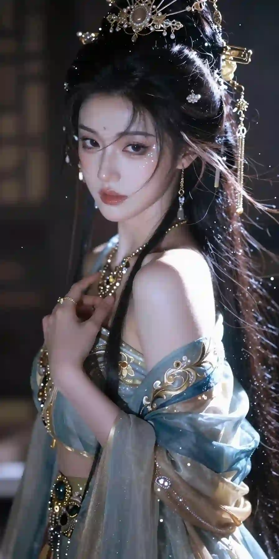 长发美女 AI 古风汉服美女 金属首饰