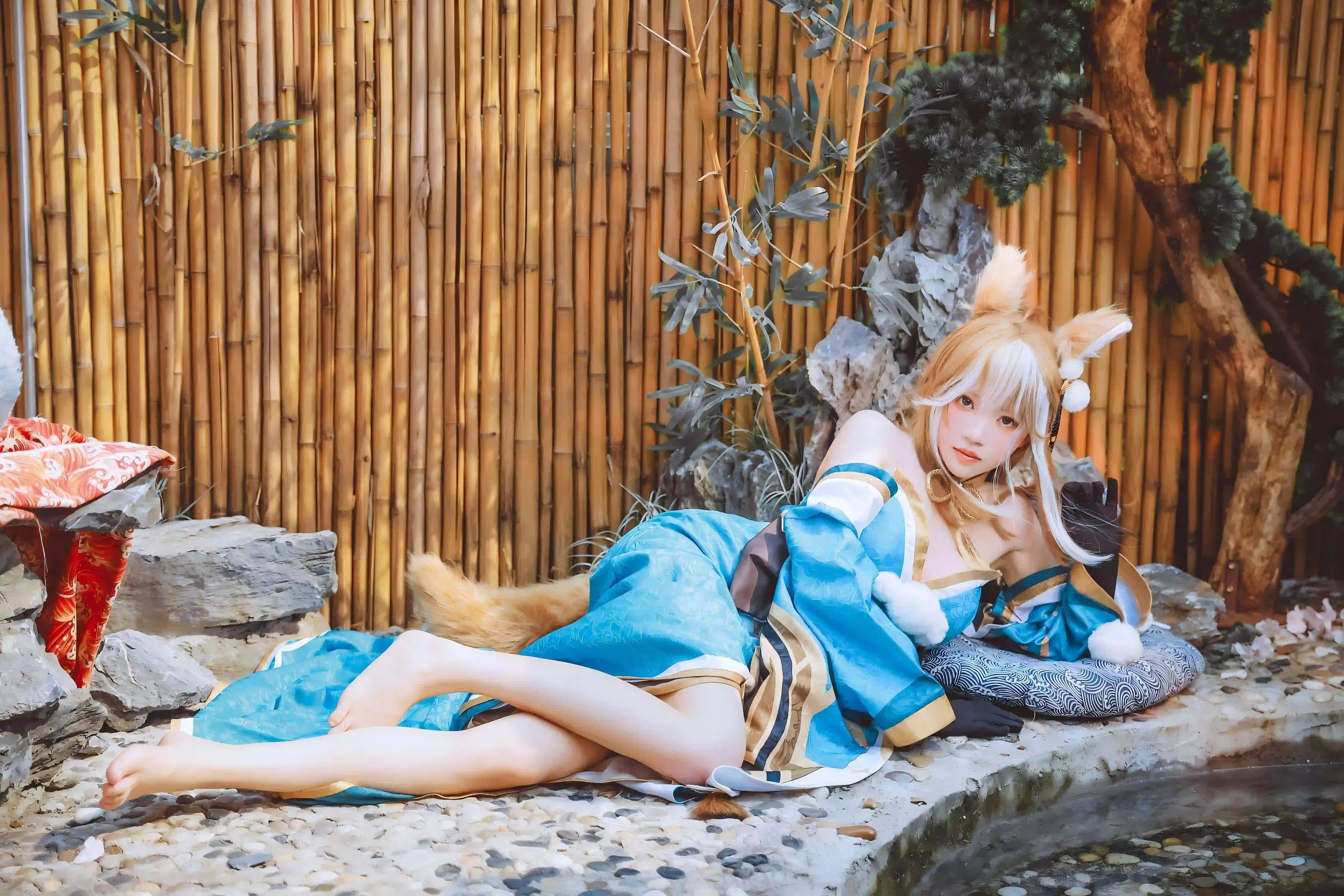 cos 长腿美女 coser 美女 长发美女 古风 蓝色古风汉服