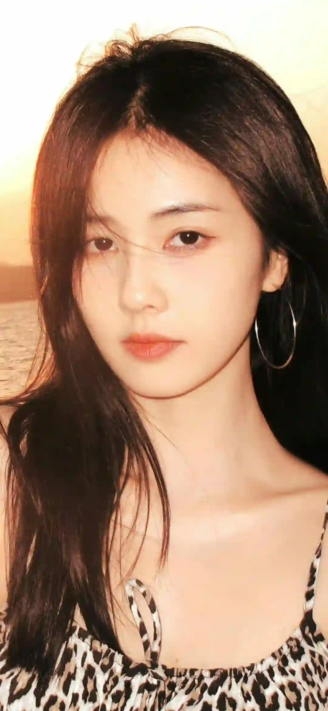 白鹿 性感美女 户外写真 黄昏 吊带