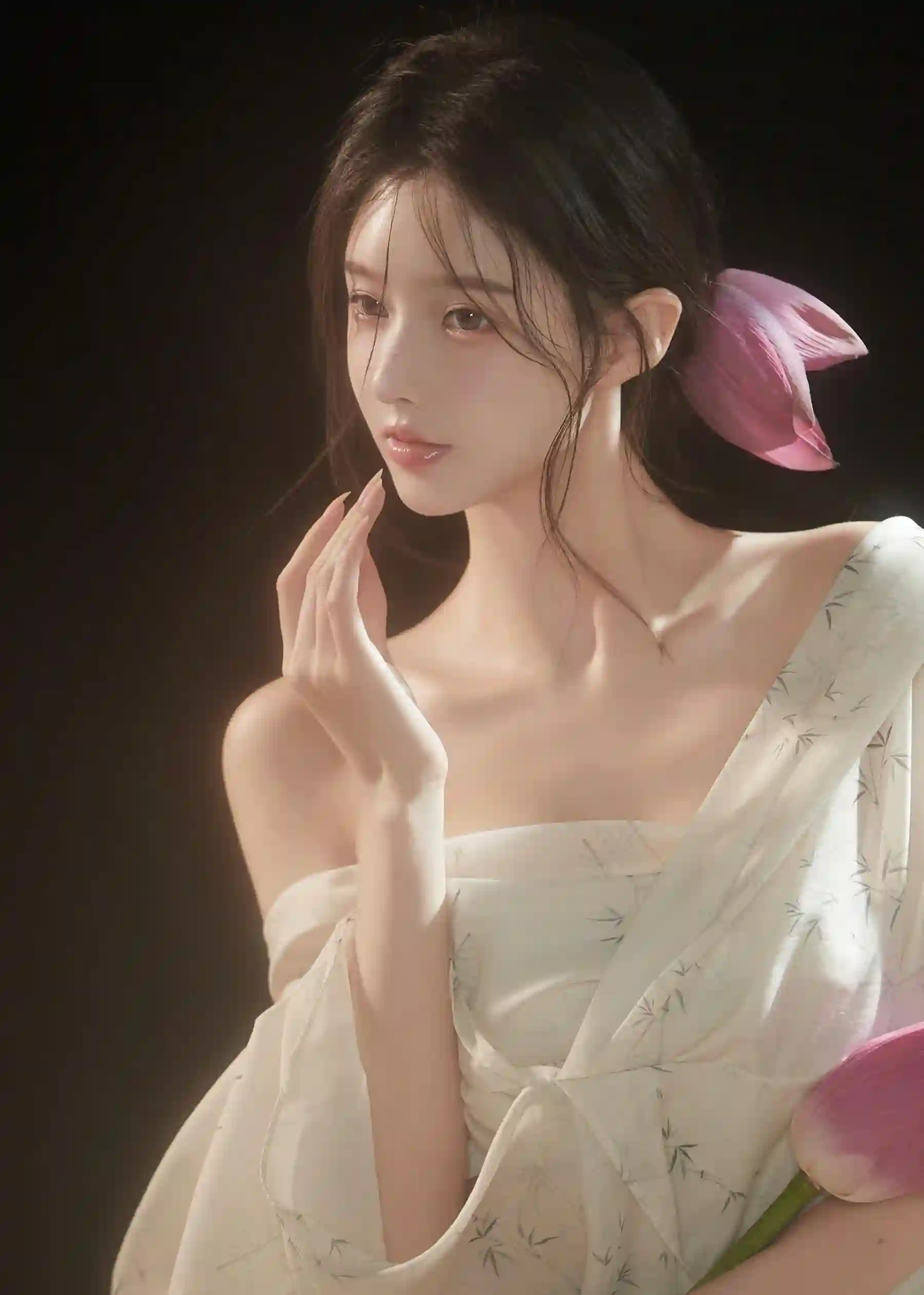 古风美女 性感美女 古风 花 荷花 古典美女 