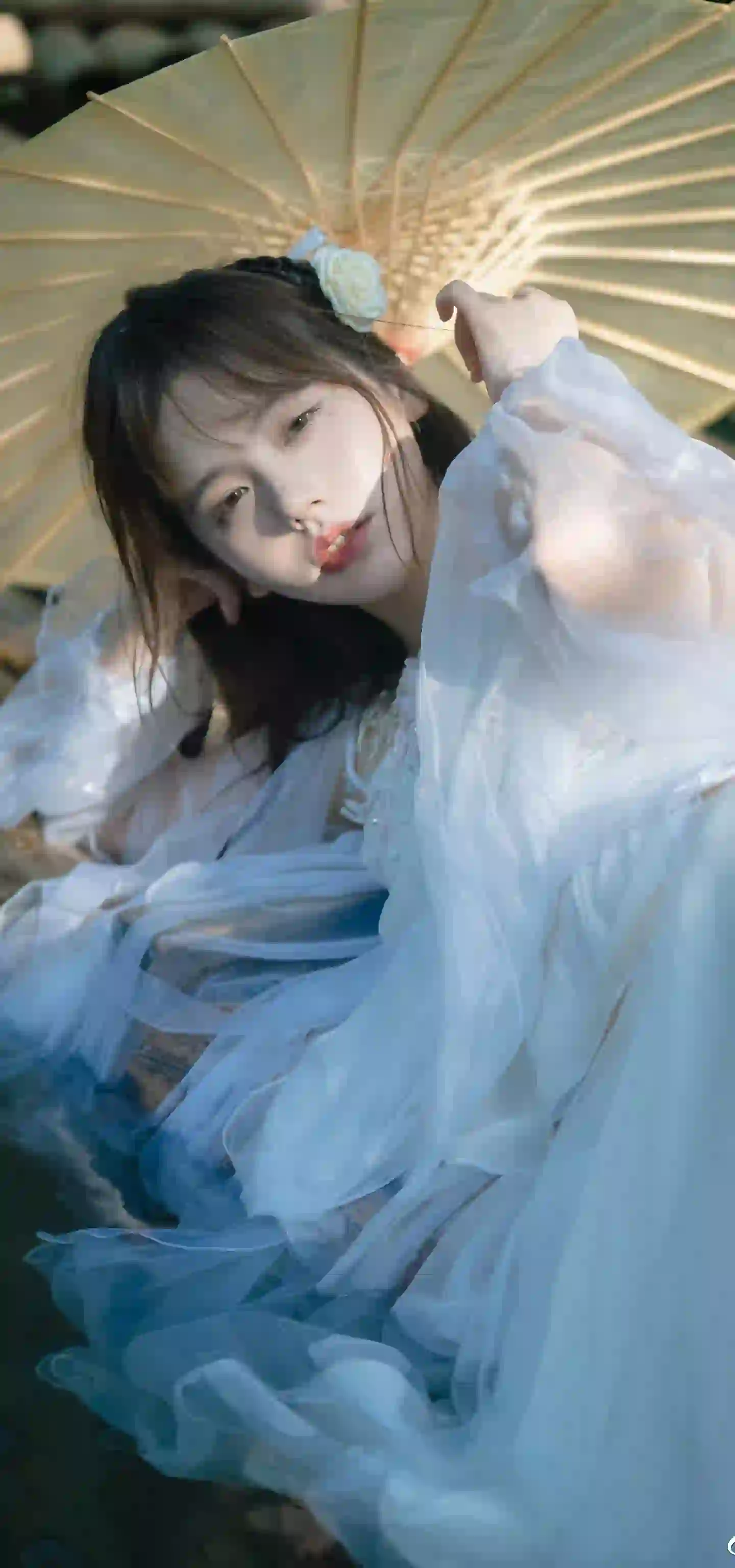 侧躺 可爱美女 古风女孩
