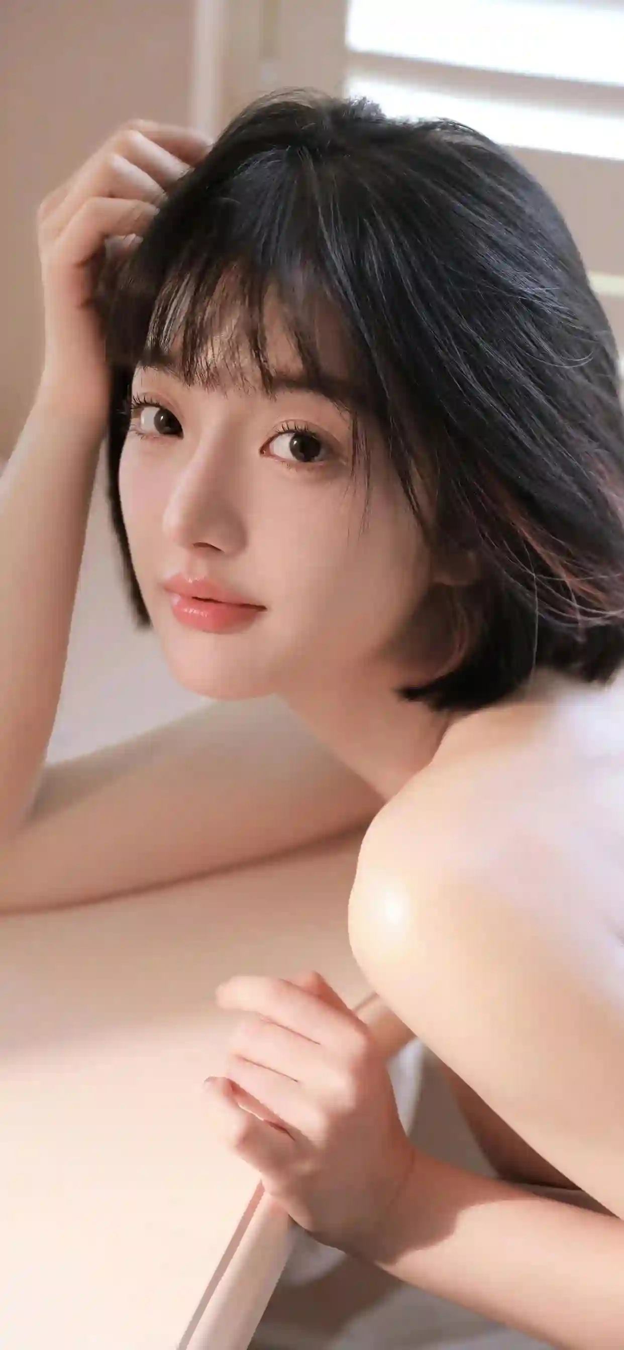 性感短发女孩 纯欲风格 居家写真