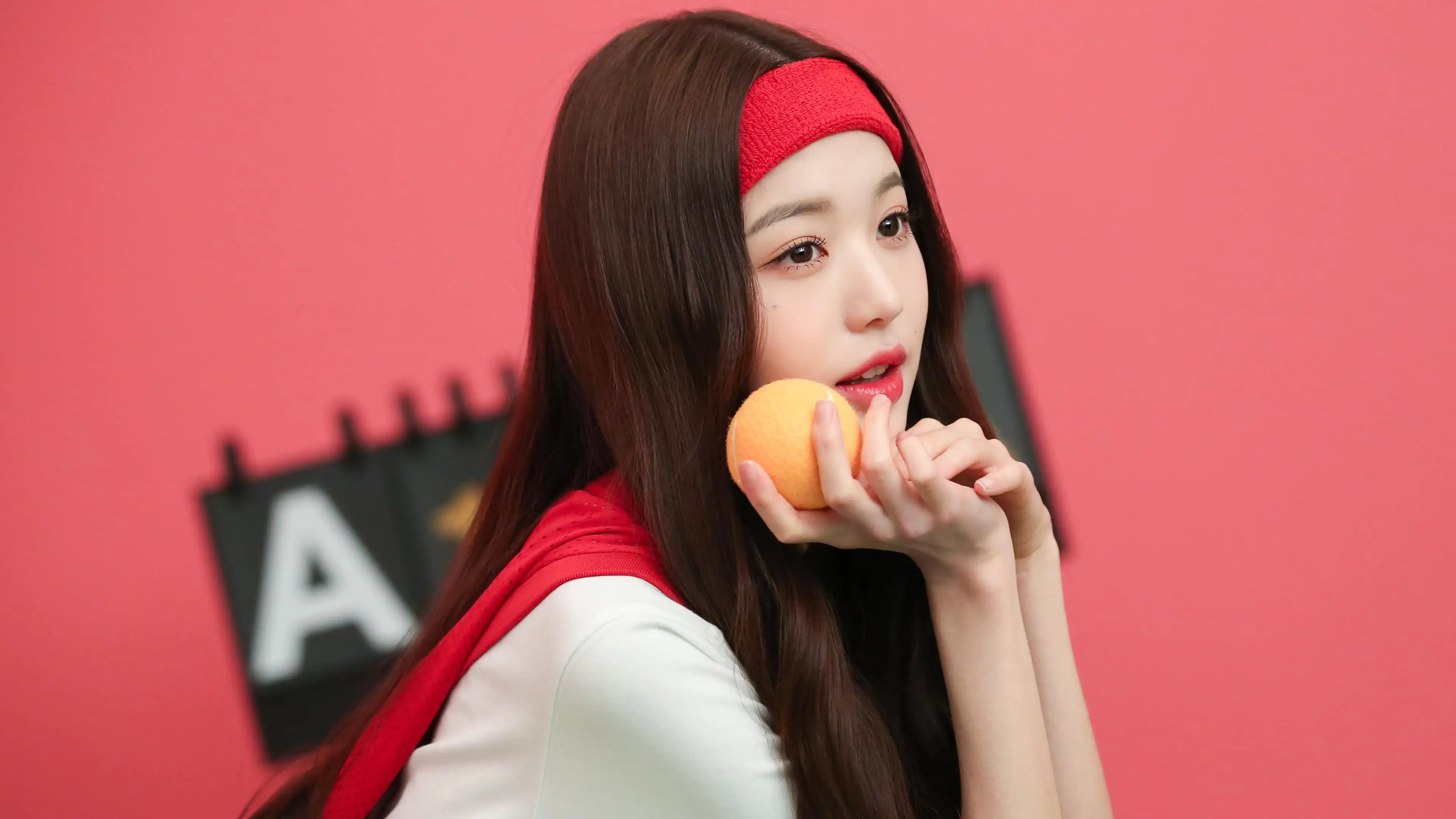 可爱运动美女 红色网球 4k美女