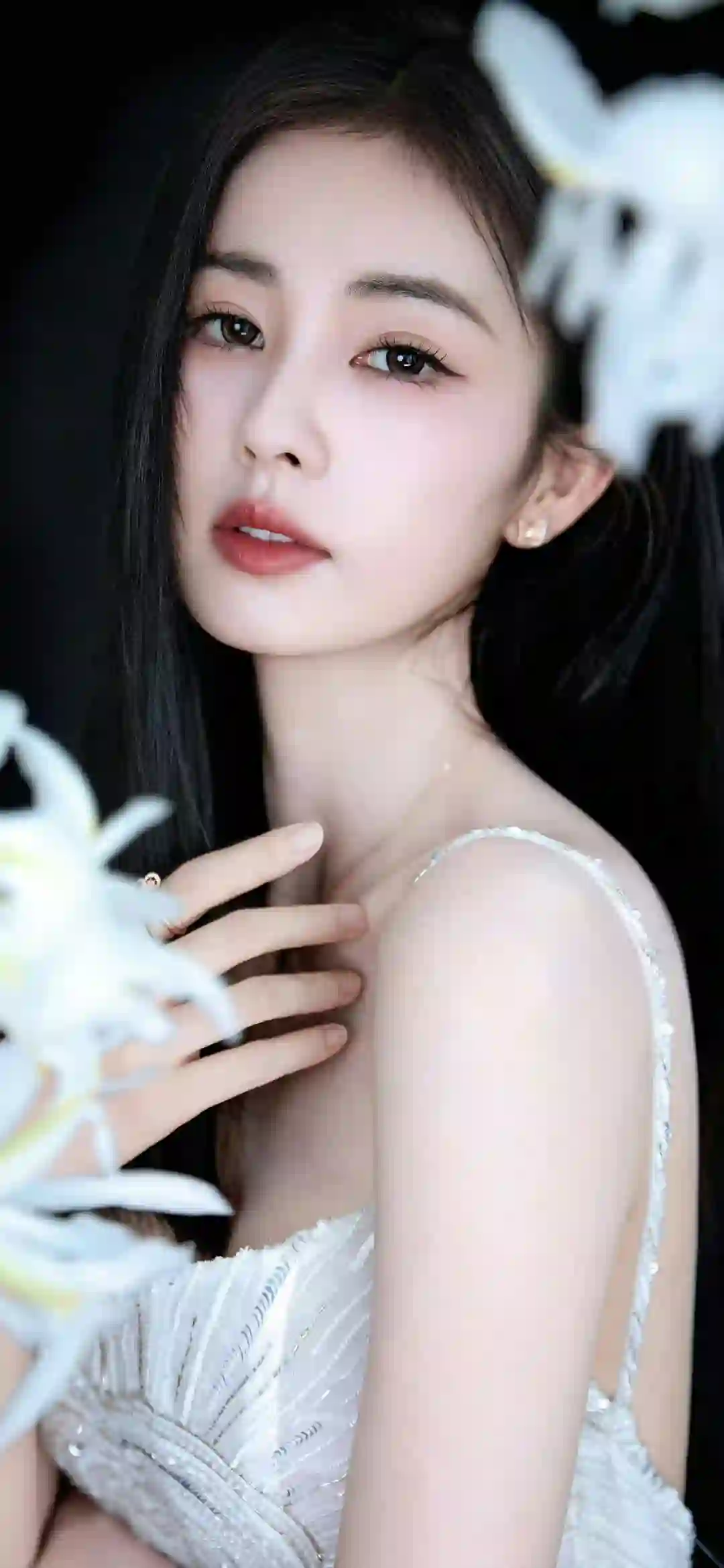 长发性感吊带白裙美女 白鹿